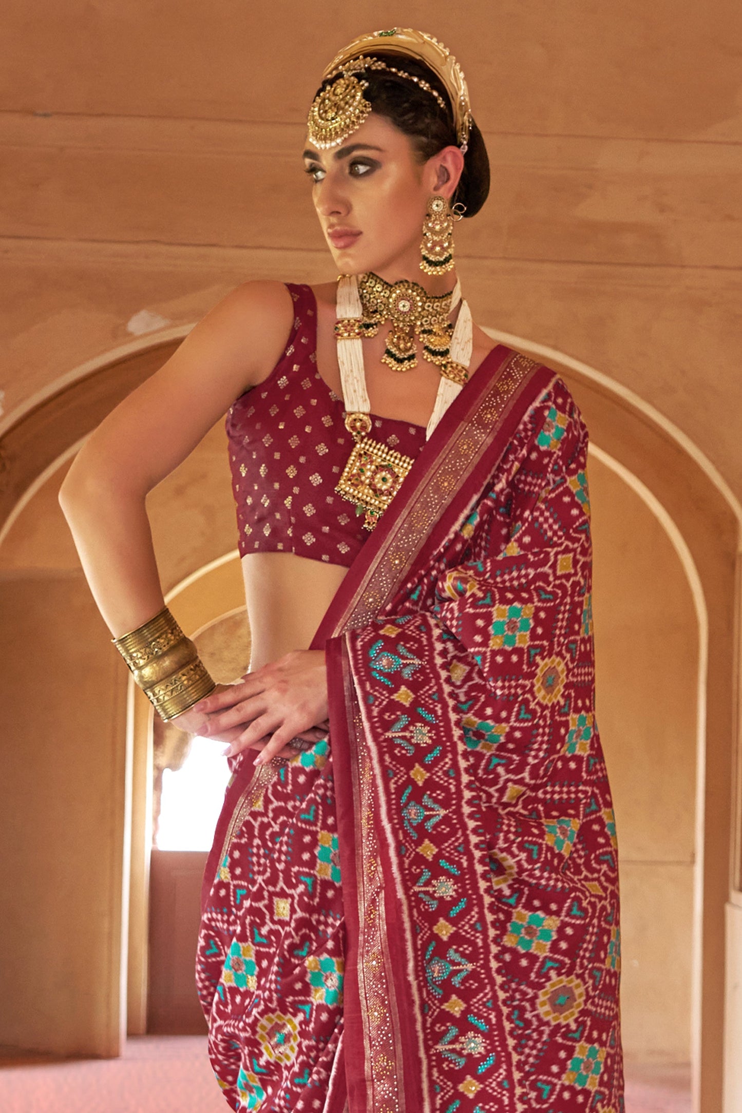 Maroon Printed Viscose Silk Patola Saree-SAR10194_3_SareeButa.com