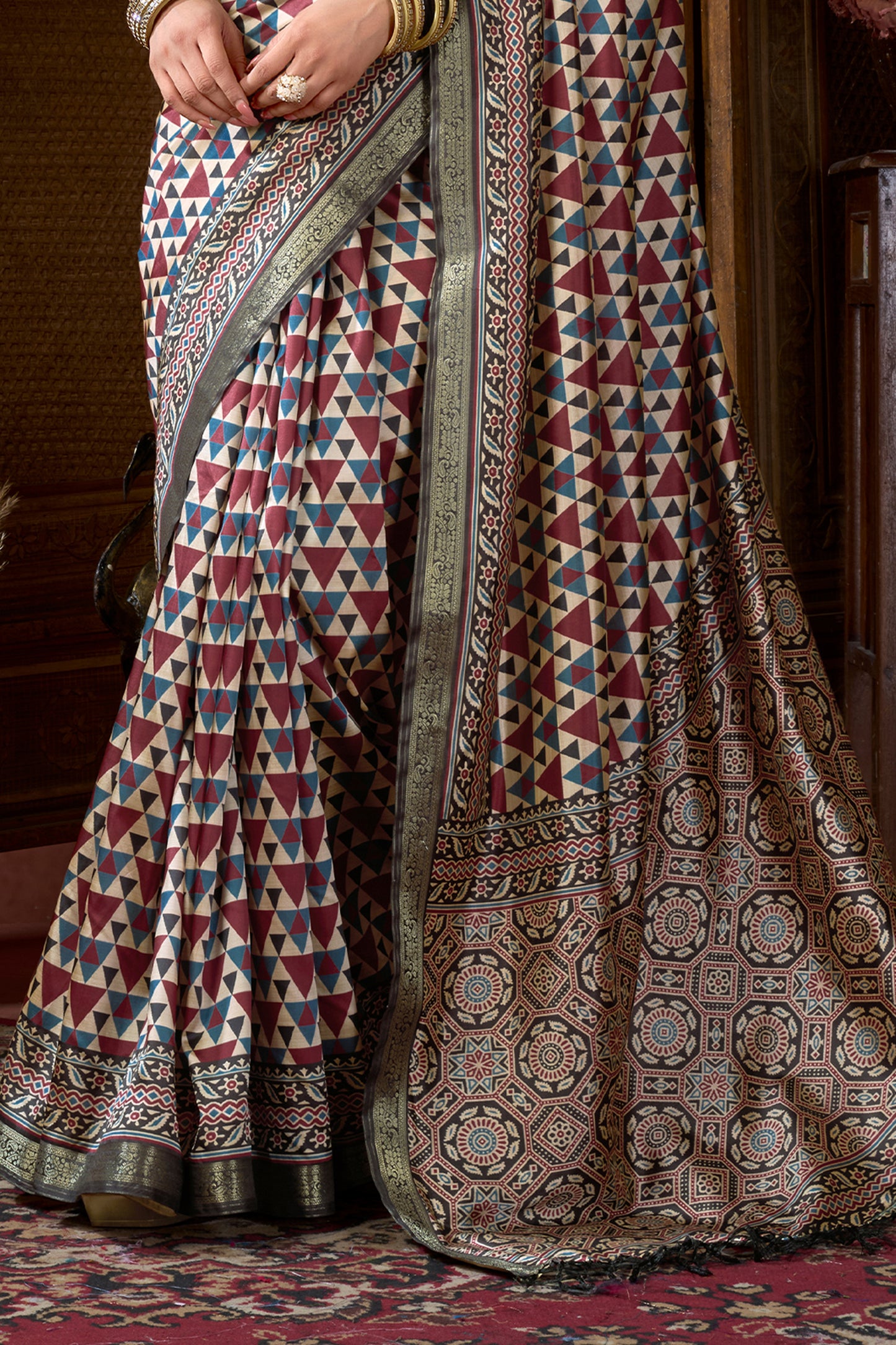 Multicolor Ajarakh Print Silk Saree-SAR12669_5_SareeButa.com