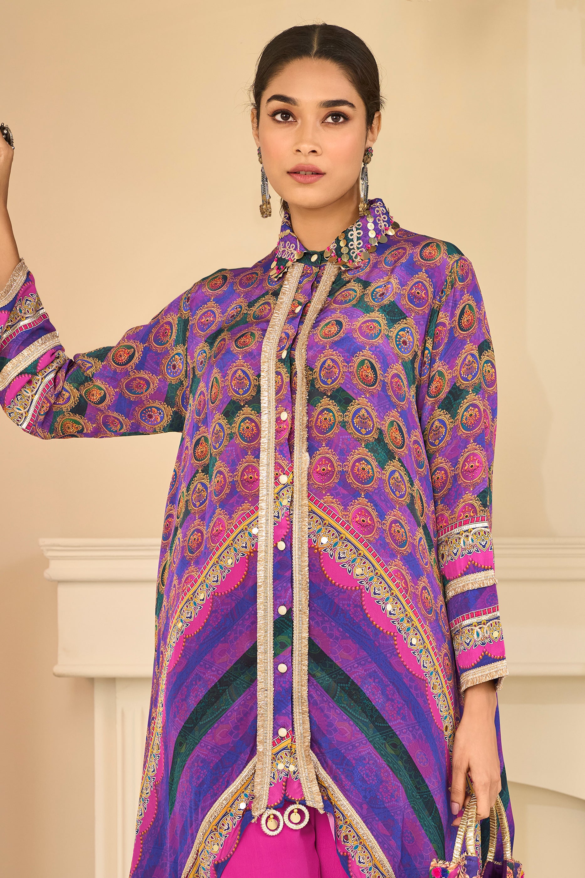 Multicolor Readymade Embroidered Crepe Kurta Set-SAR13018_3_SareeButa.com
