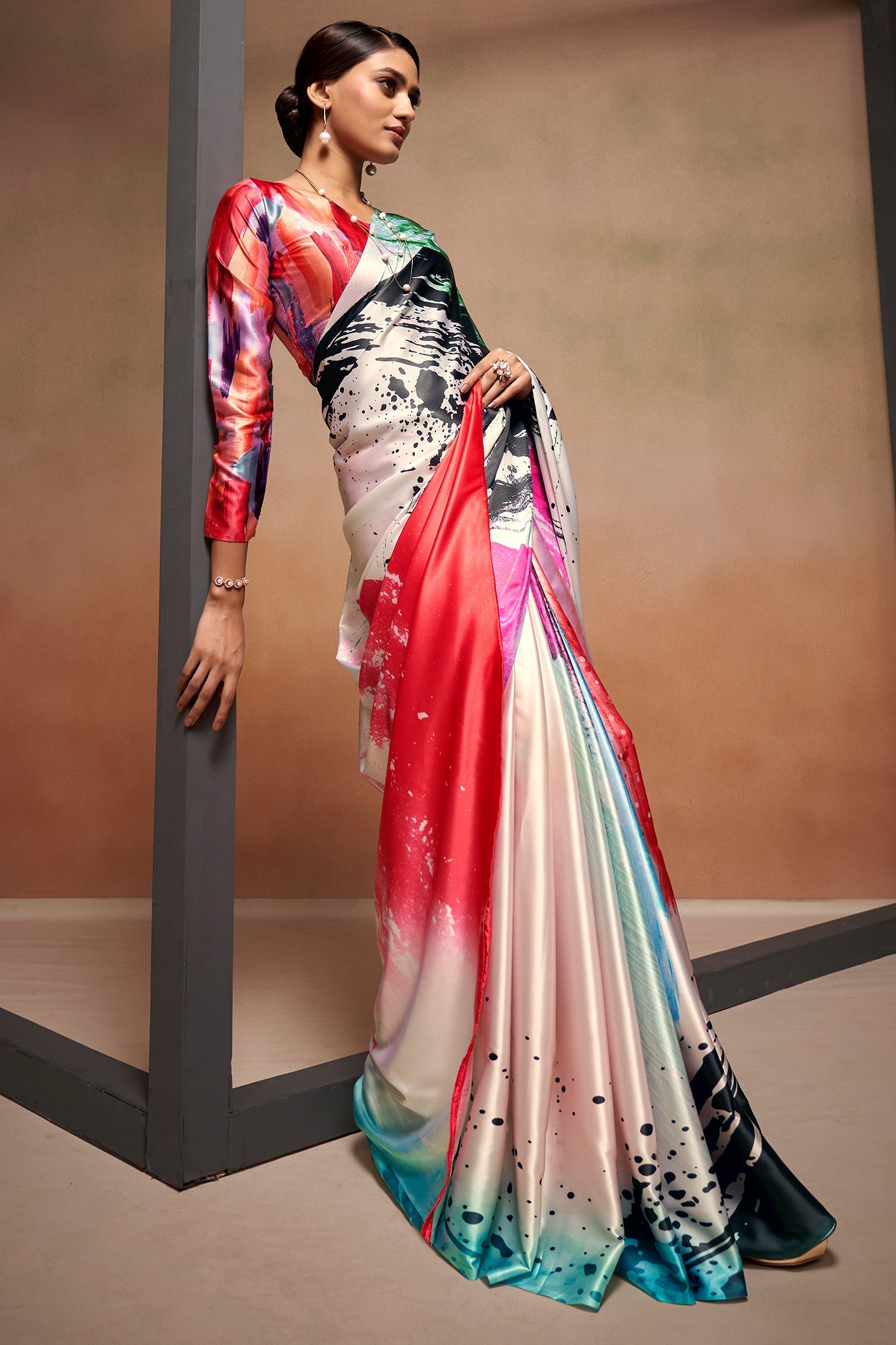 Mutlicolor Printed Satin Crepe Saree-ZB133794_3_SareeButa.com