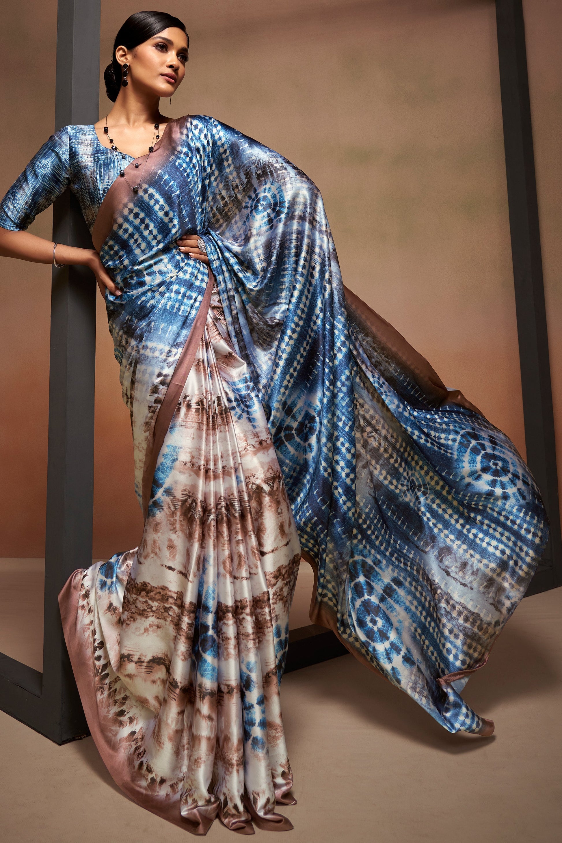 Mutlicolor Printed Satin Crepe Saree-ZB133795_3_SareeButa.com