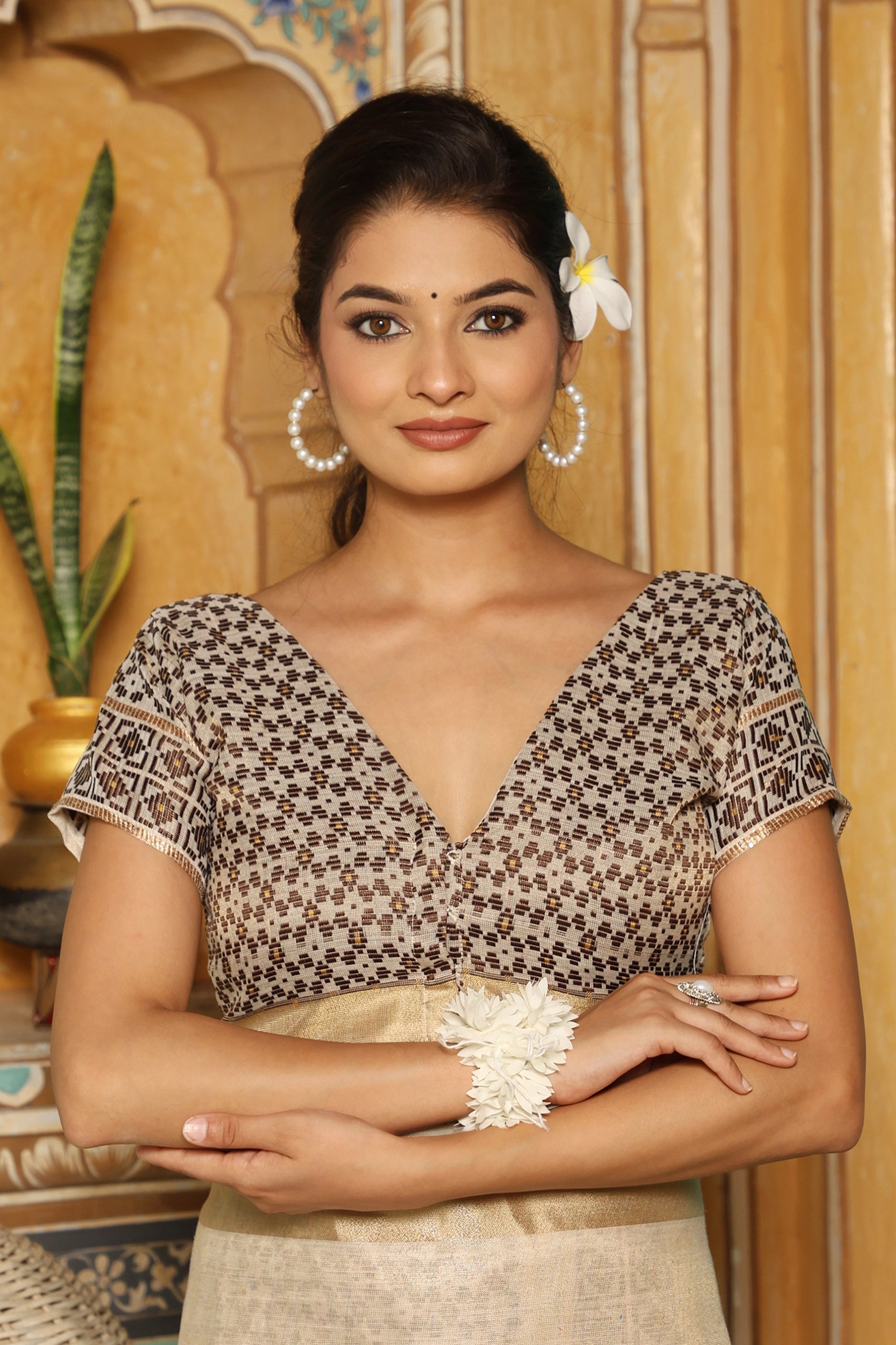 Off White And Brown Woven Linen Saree-SAR10627_5_SareeButa.com