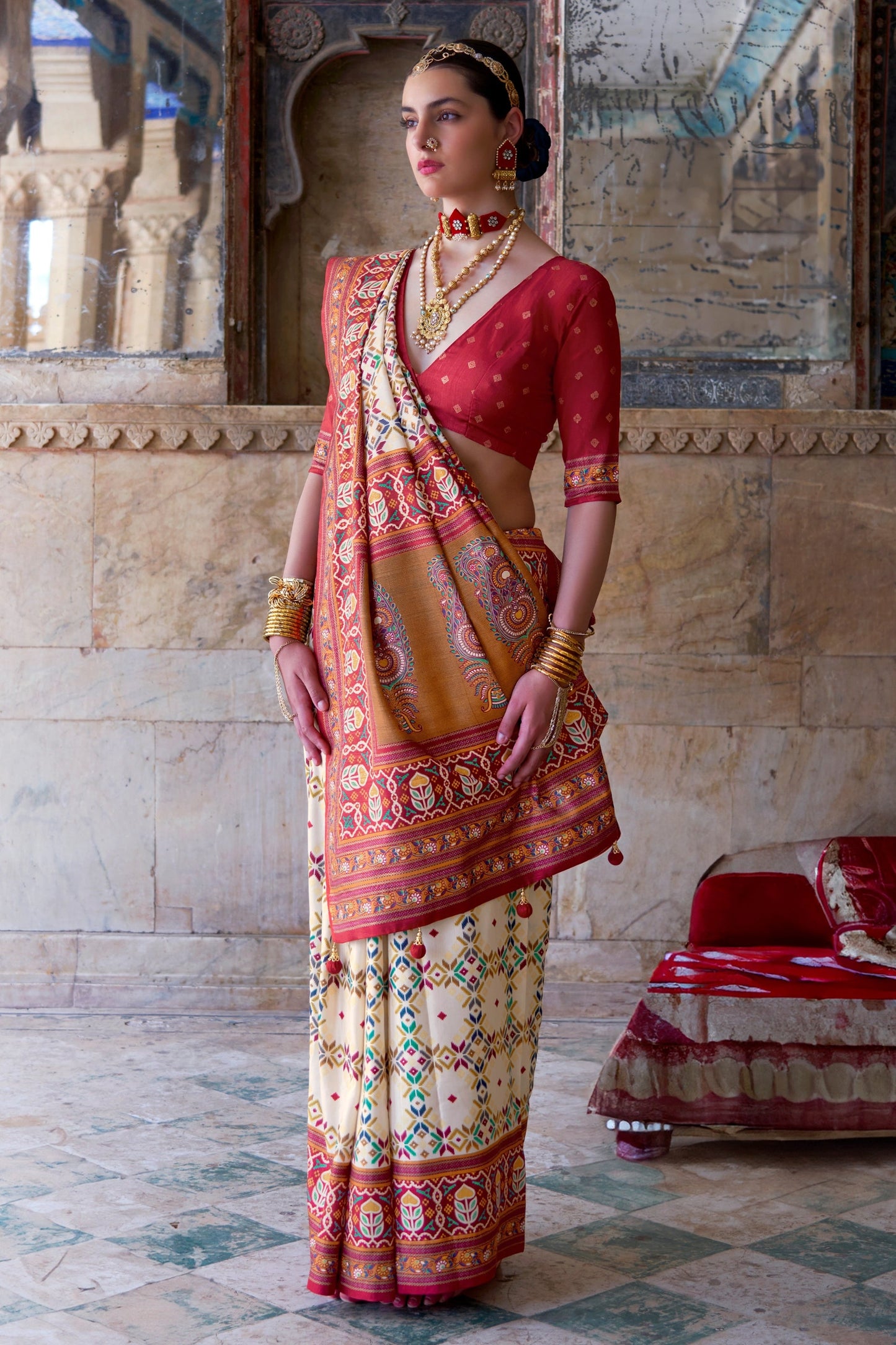 Off White Printed Patola Silk Saree-SAR11293_1_SareeButa.com