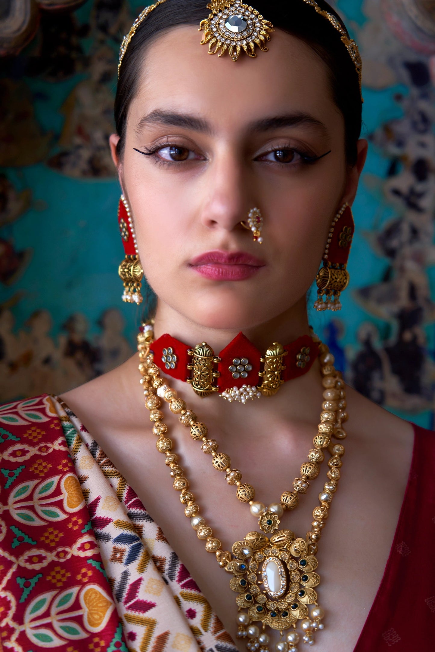 Off White Printed Patola Silk Saree-SAR11293_2_SareeButa.com