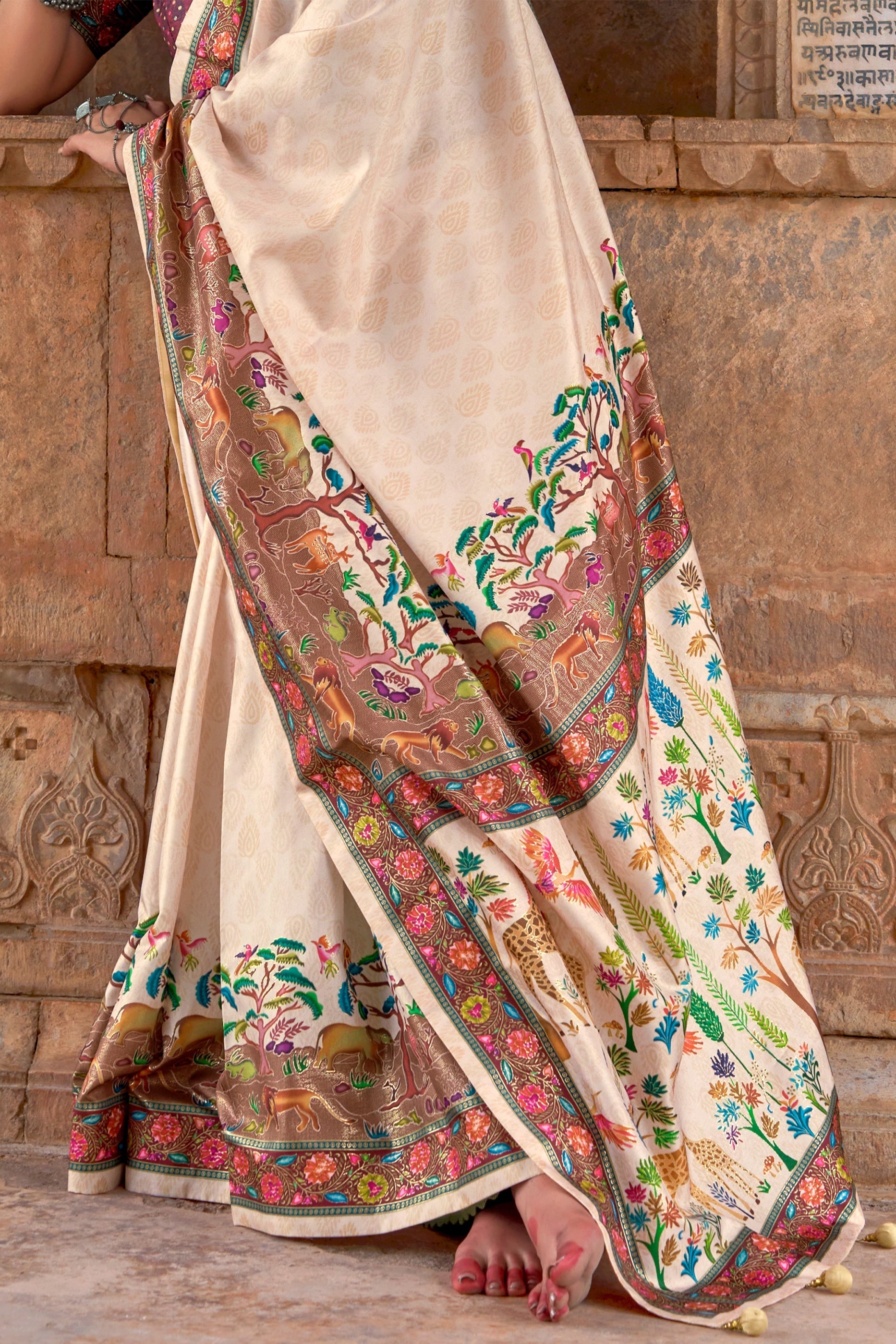Off White Printed Viscose Silk Saree-SAR10410_4_SareeButa.com