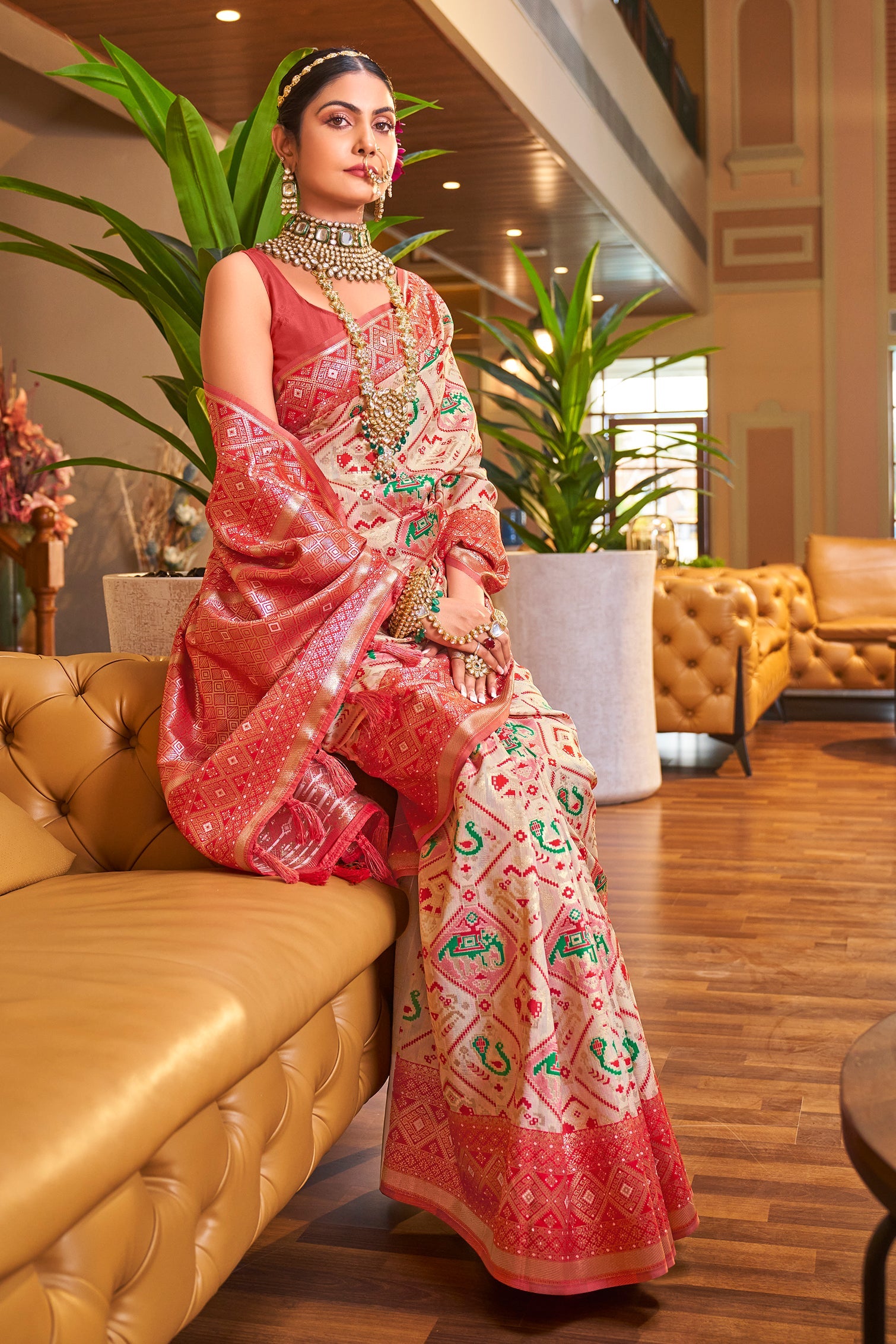 off-white-silk-patola-saree-zb132310_2_SareeButa.com