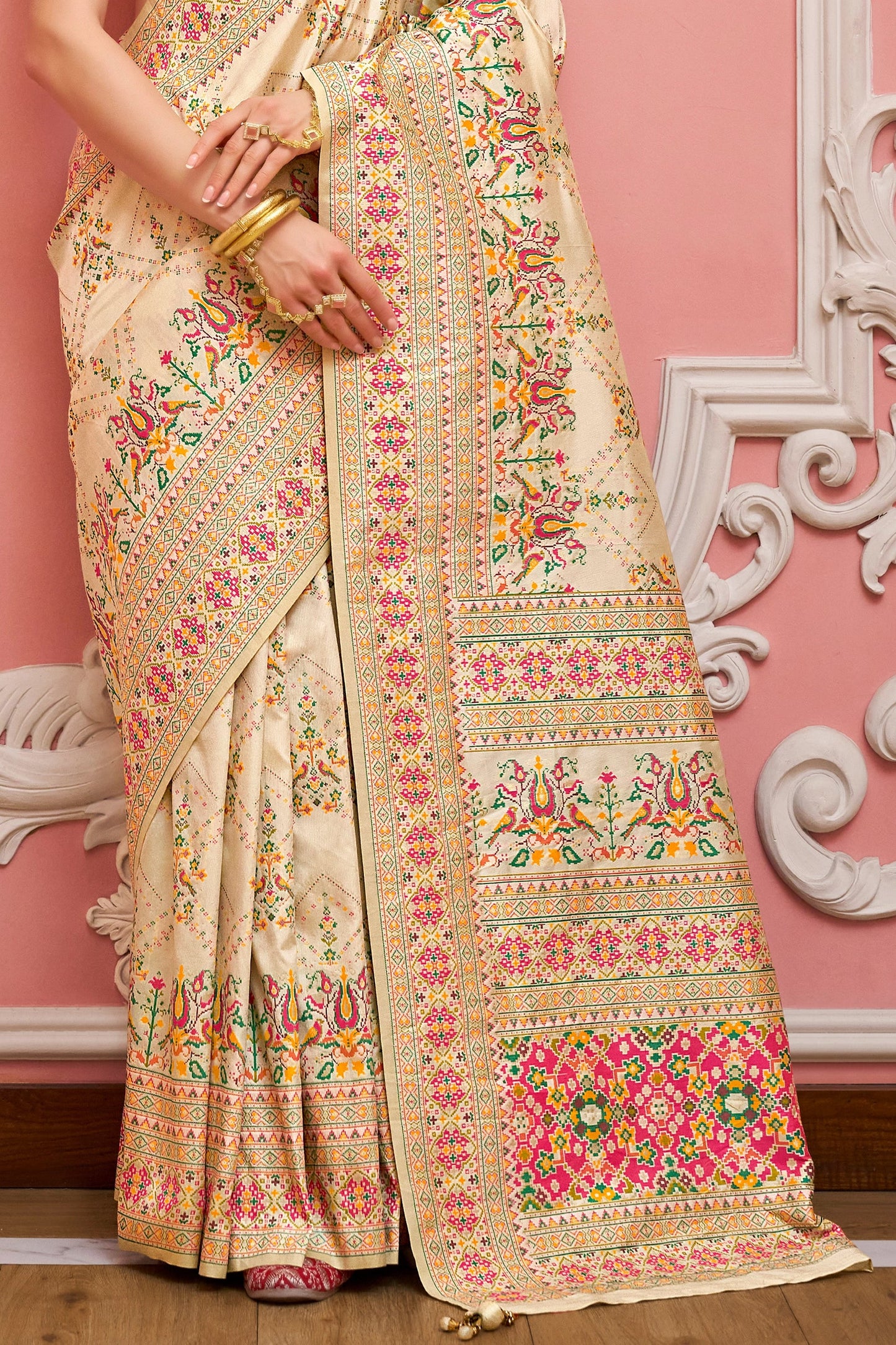 Off White Woven Kashmiri Silk Saree-SAR11341_5_SareeButa.com