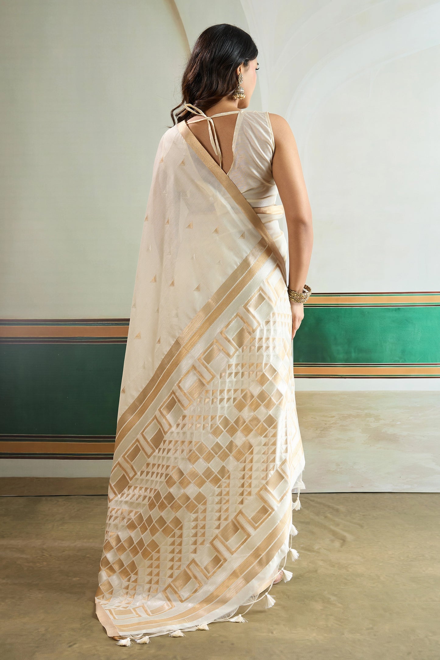 Off White Woven Silk Saree-SAR12404_3_SareeButa.com