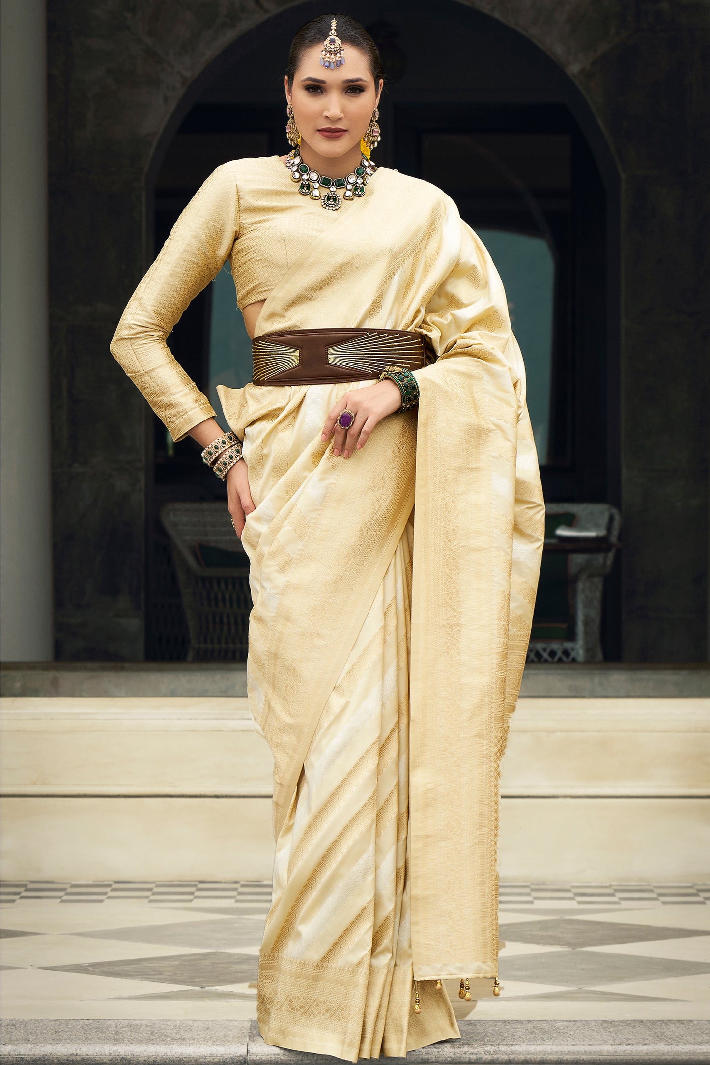 Off White Woven Silk Saree-ZB133529_3_SareeButa.com