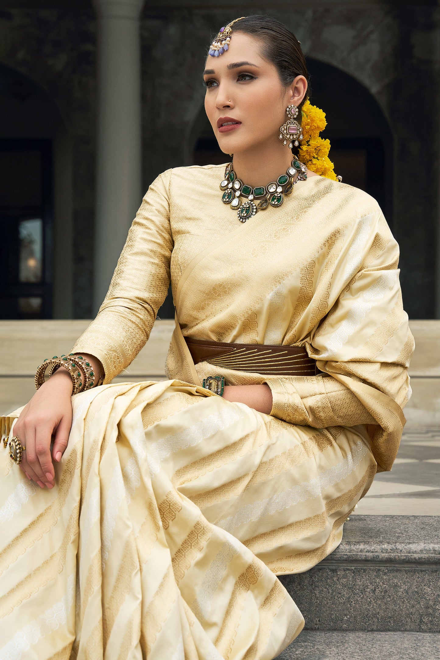 Off White Woven Silk Saree-ZB133529_4_SareeButa.com