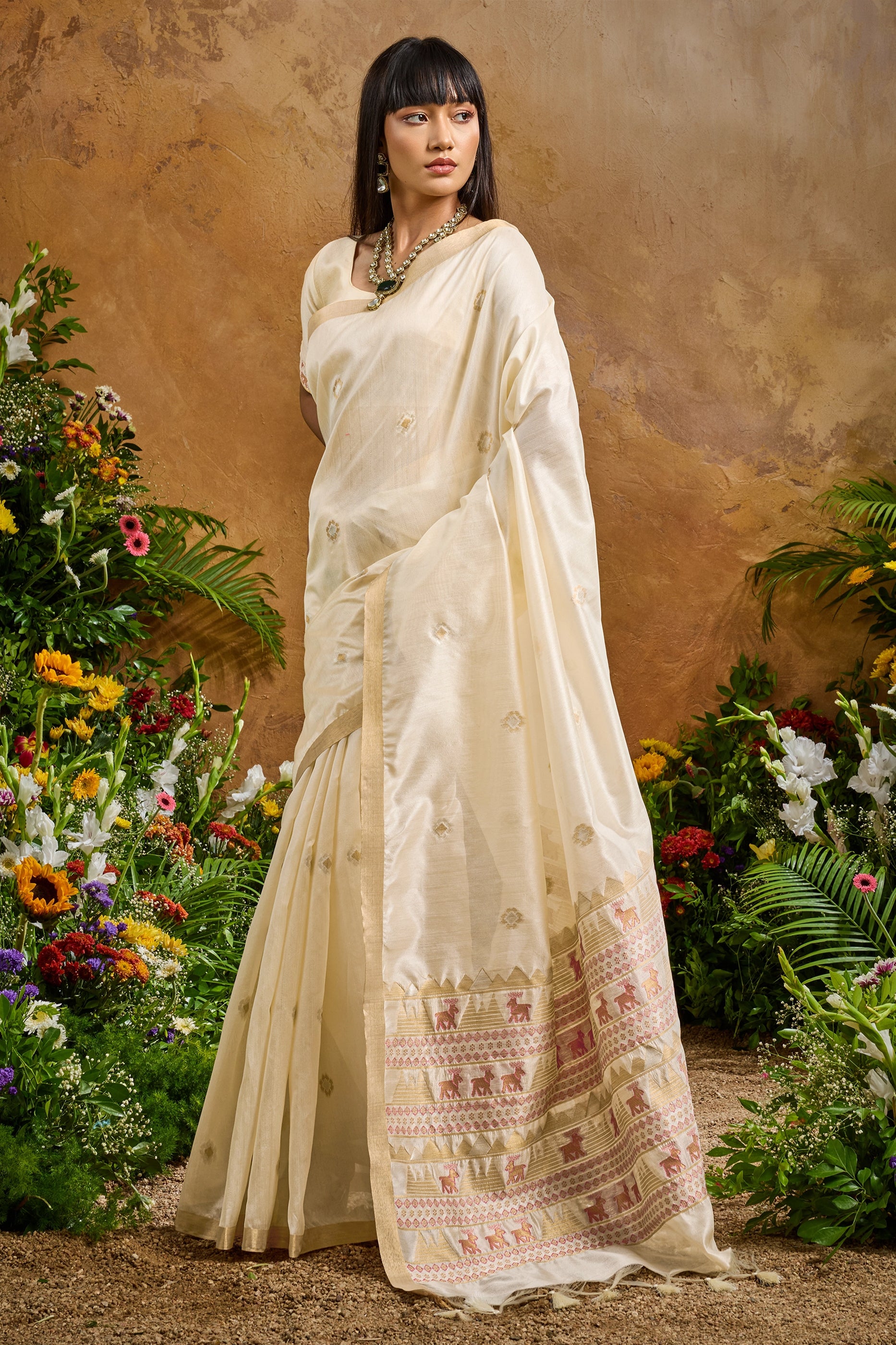 Off White Woven Tussar Silk Saree-SAR11913_4_SareeButa.com