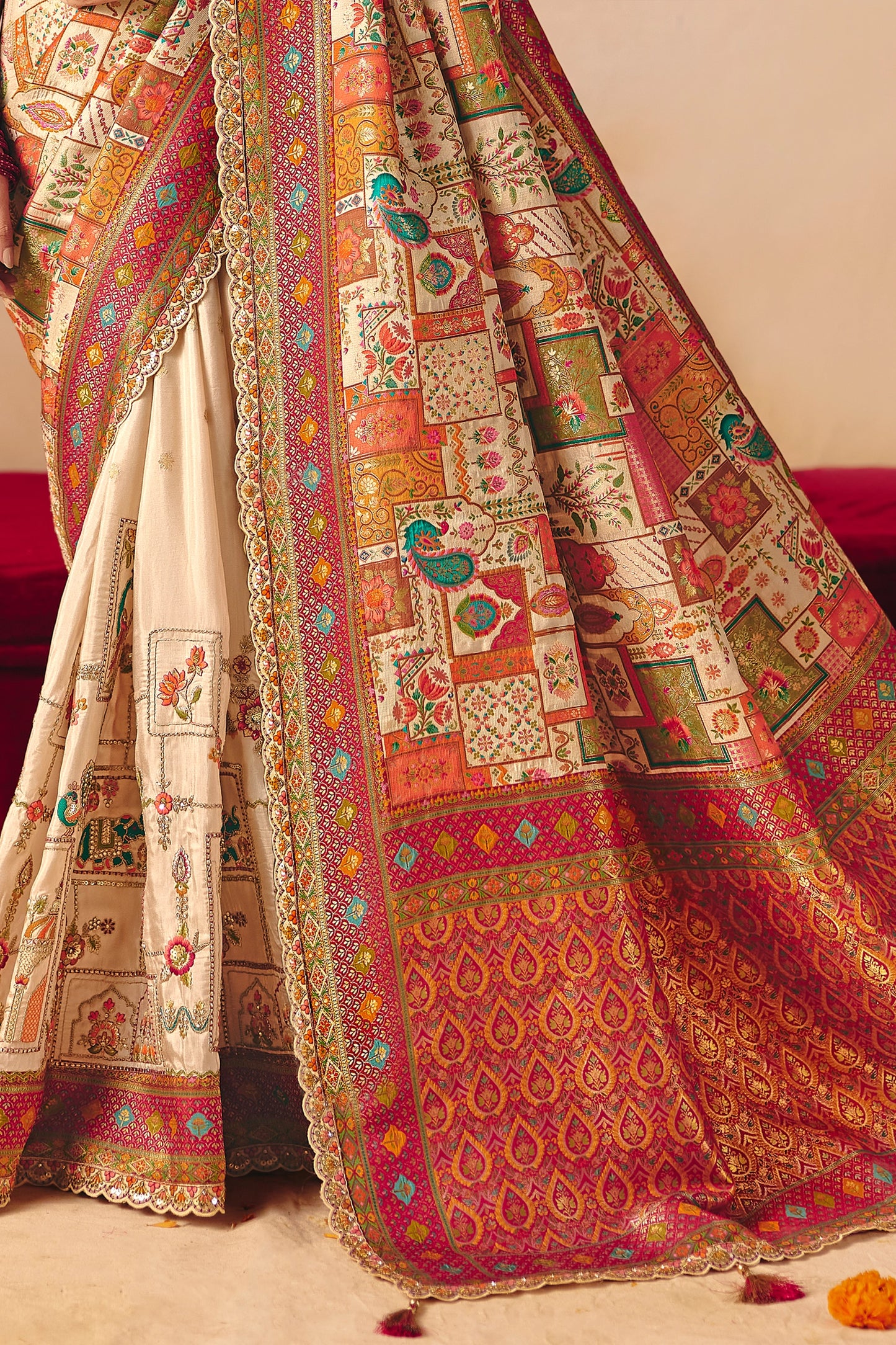 Off White Zari Work Dola Silk Saree With Embroidery-SAR12065_5_SareeButa.com