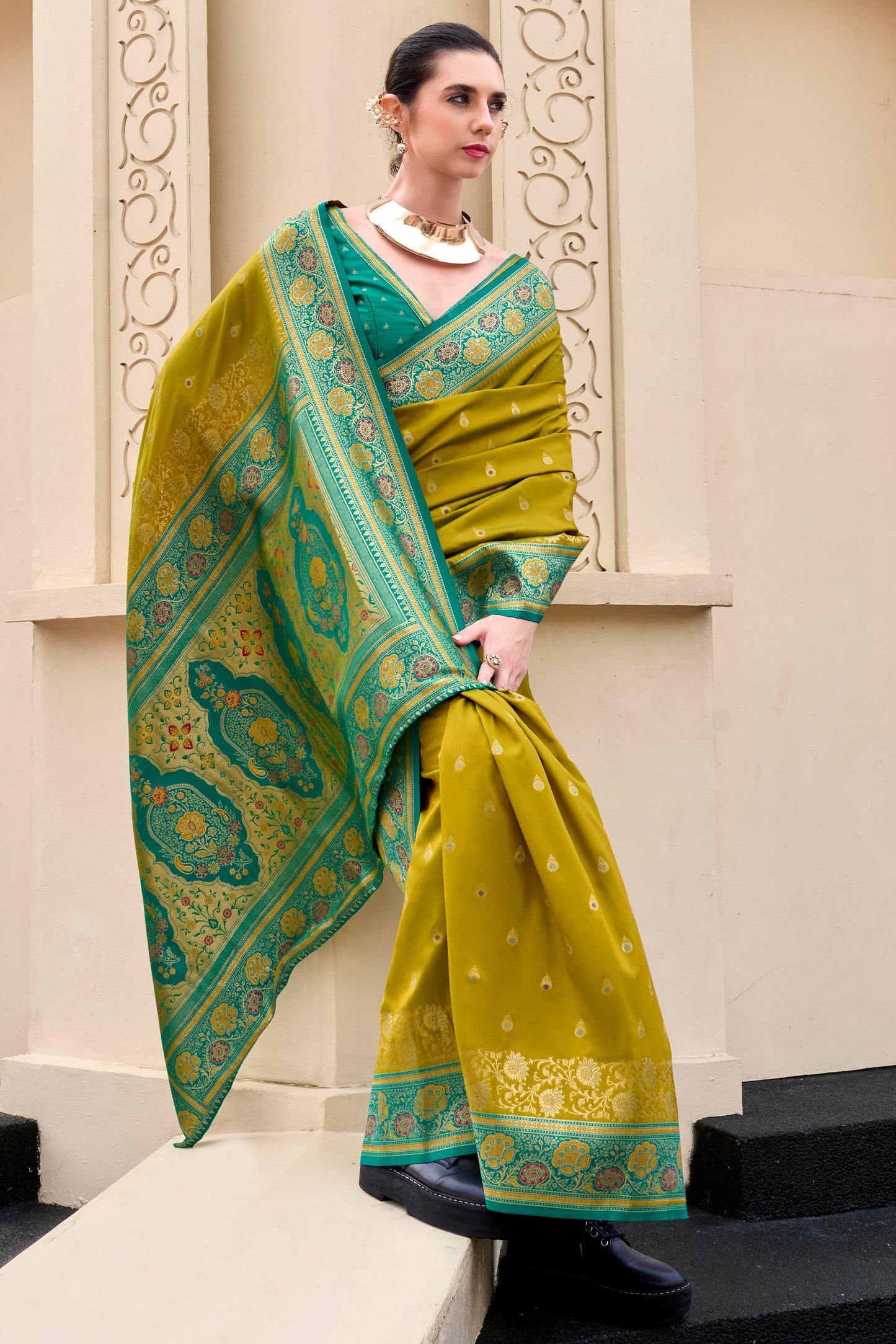 Olive Green Woven Banarasi Saree-ZB134703_3_SareeButa.com