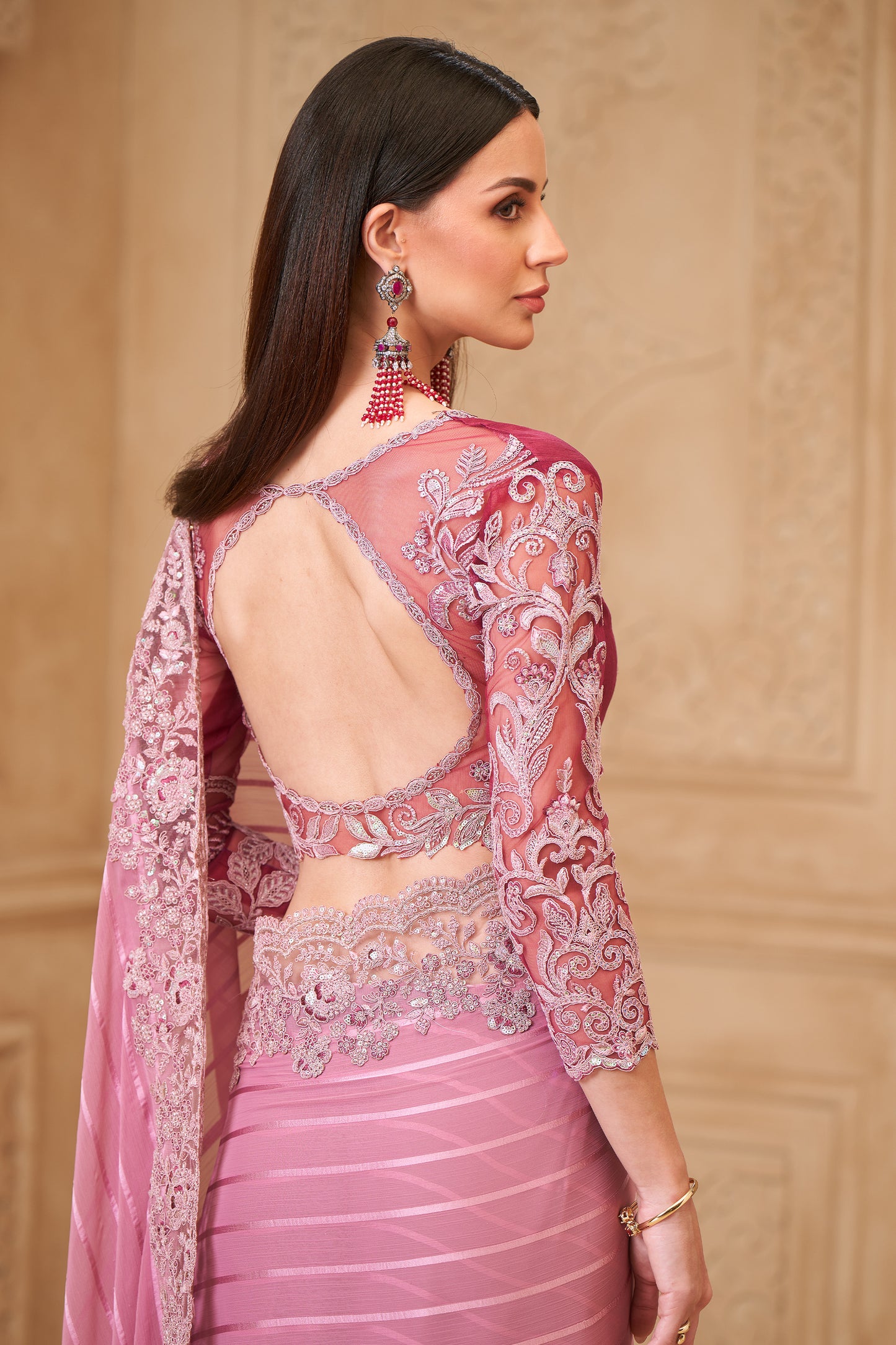 onion-pink-embroidered-satin-georgette-saree-sar10589_5_Sareebuta.com