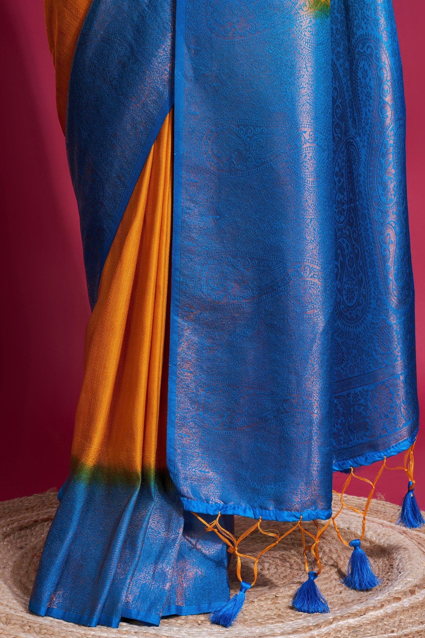 orange-kubera-pattu-saree-zb131959_4_SareeButa.com