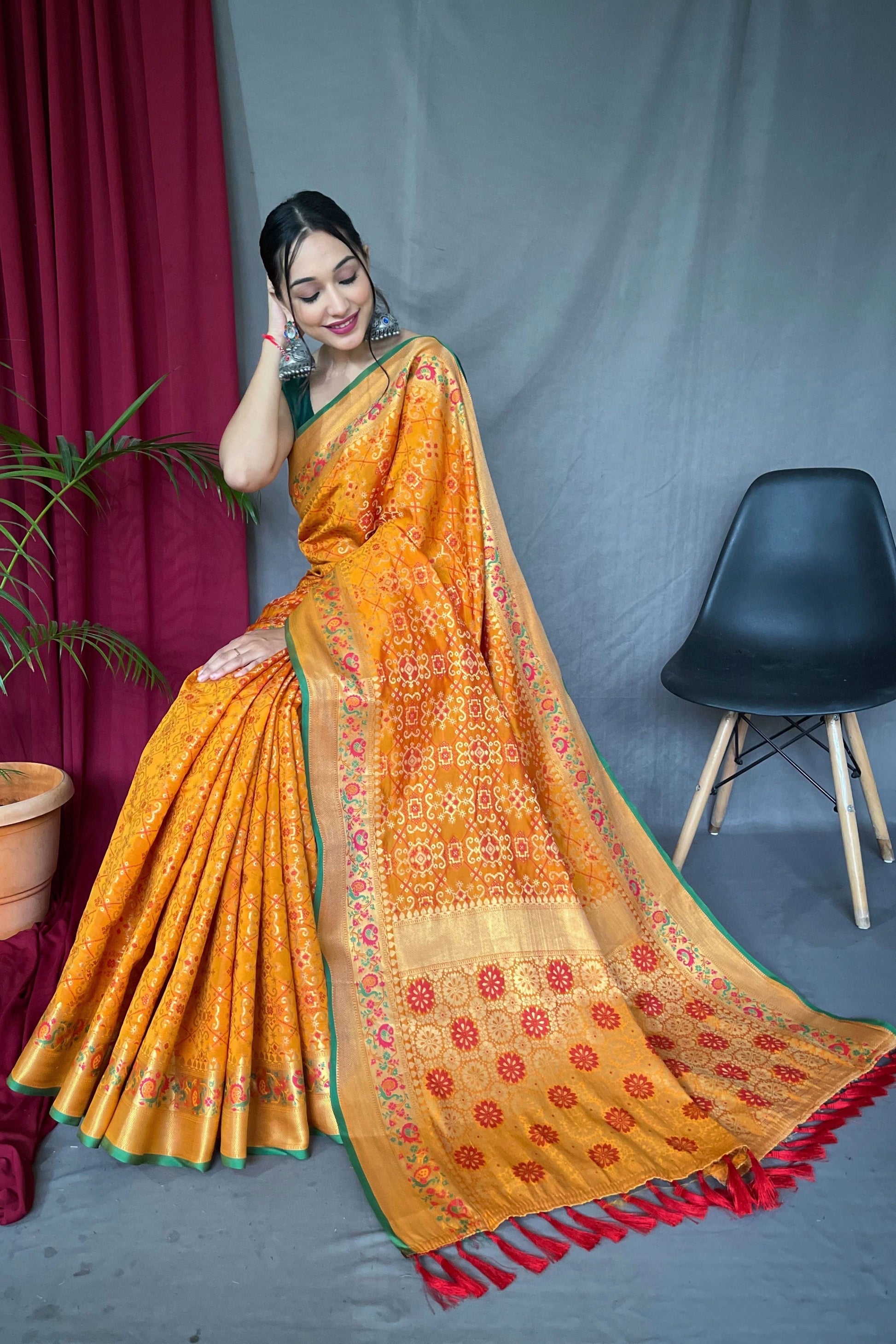 orange-patola-silk-saree-zb131628_3_SareeButa.com