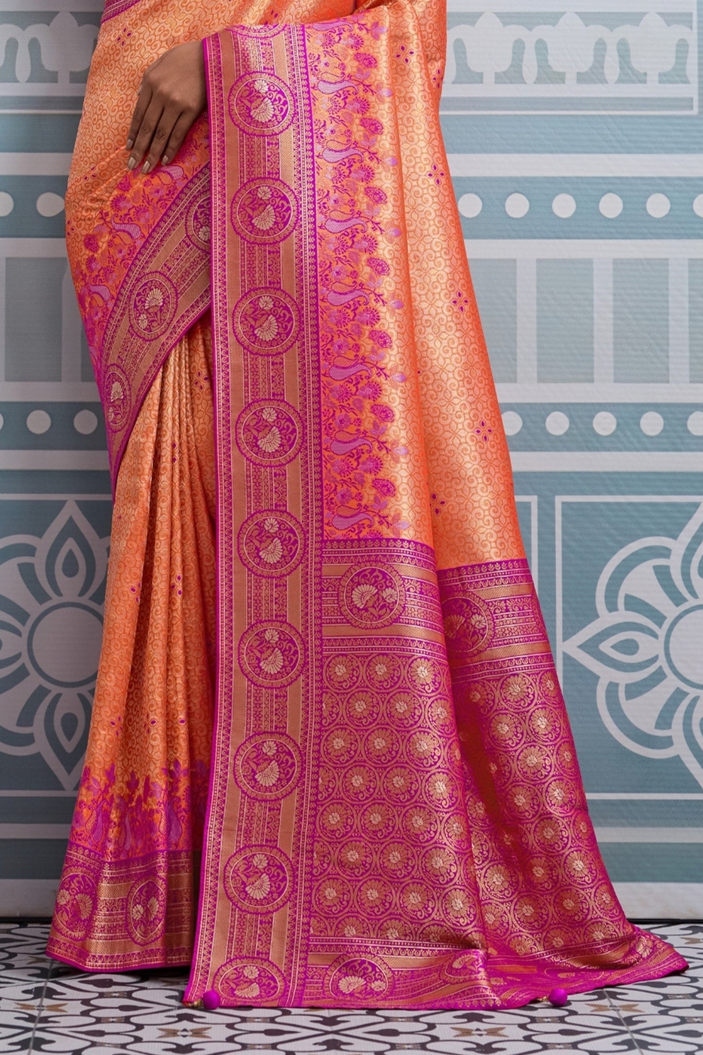 orange-and-pink-woven-kanjivaram-silk-saree-sar10378_6_Sareebuta.com