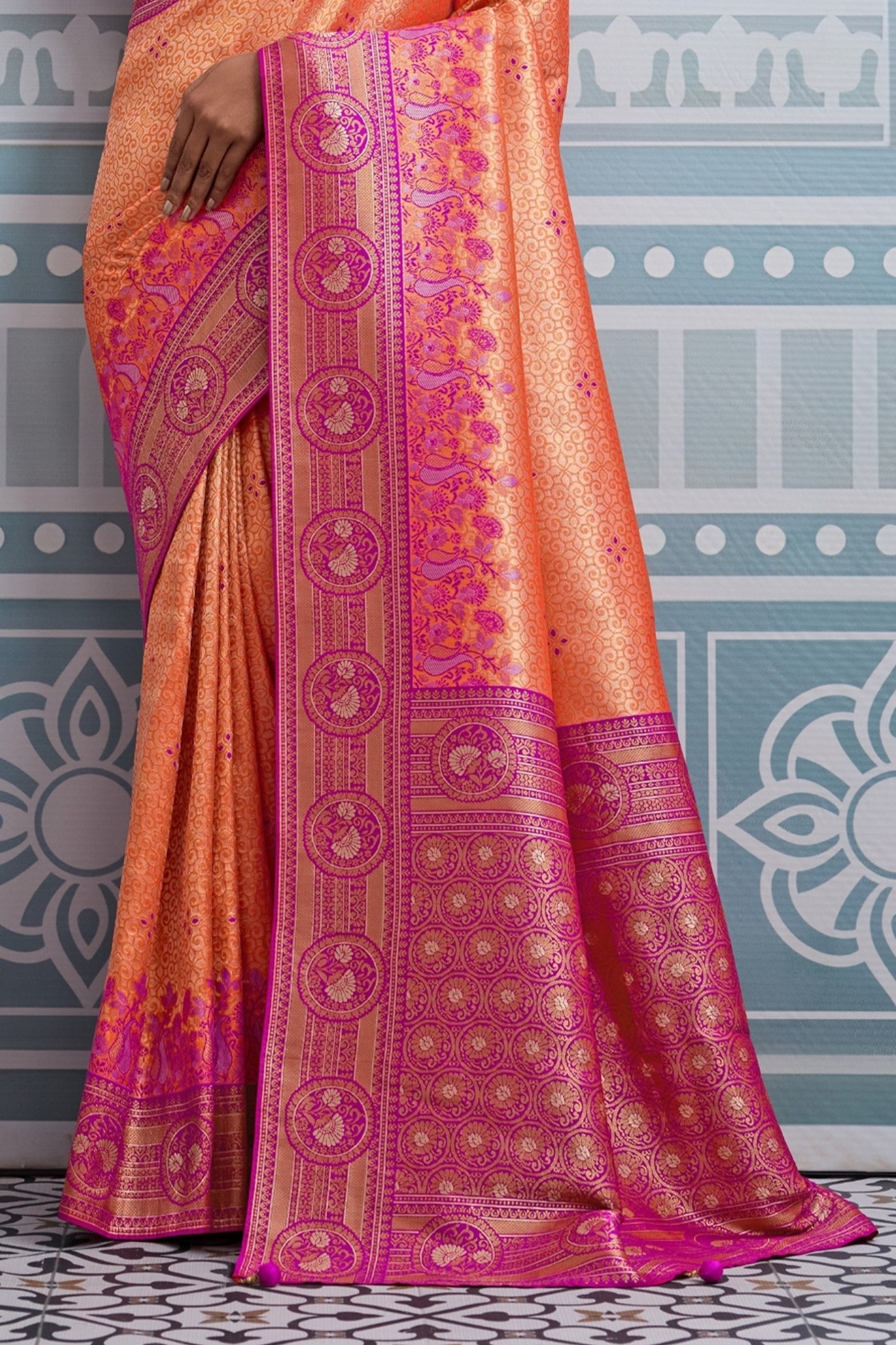 orange-and-pink-woven-kanjivaram-silk-saree-sar10378_6_Sareebuta.com