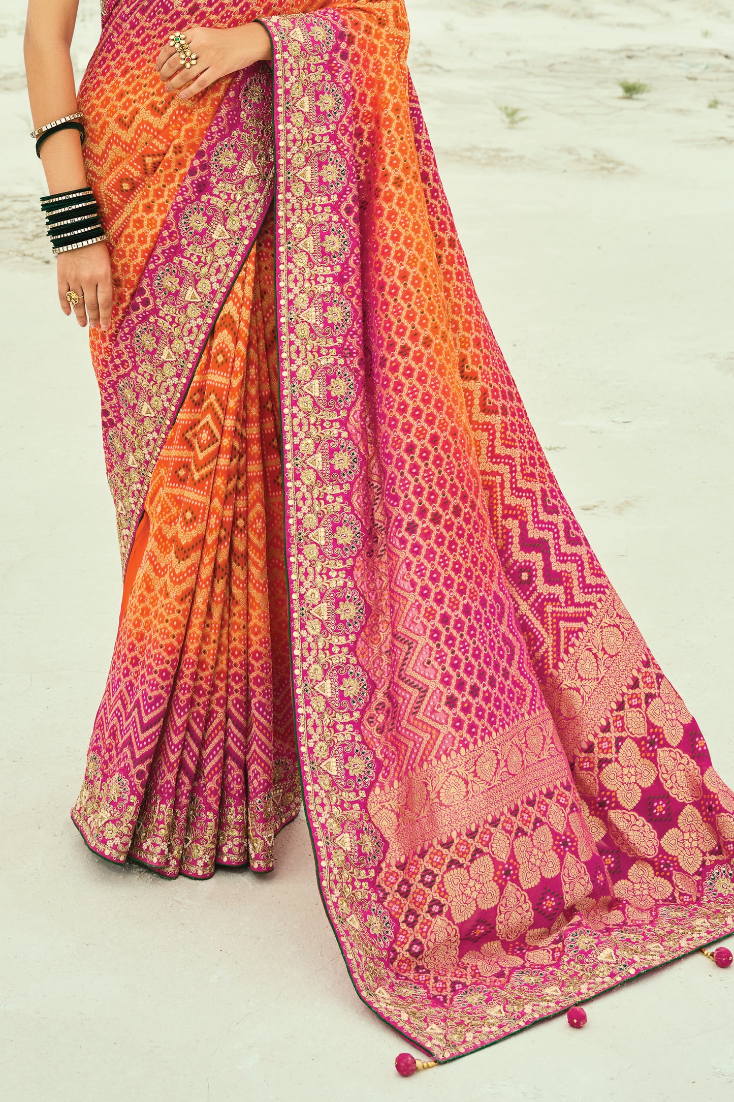 orange-pink-georgette-bandhani-saree-sar10303_6_Sareebuta.com