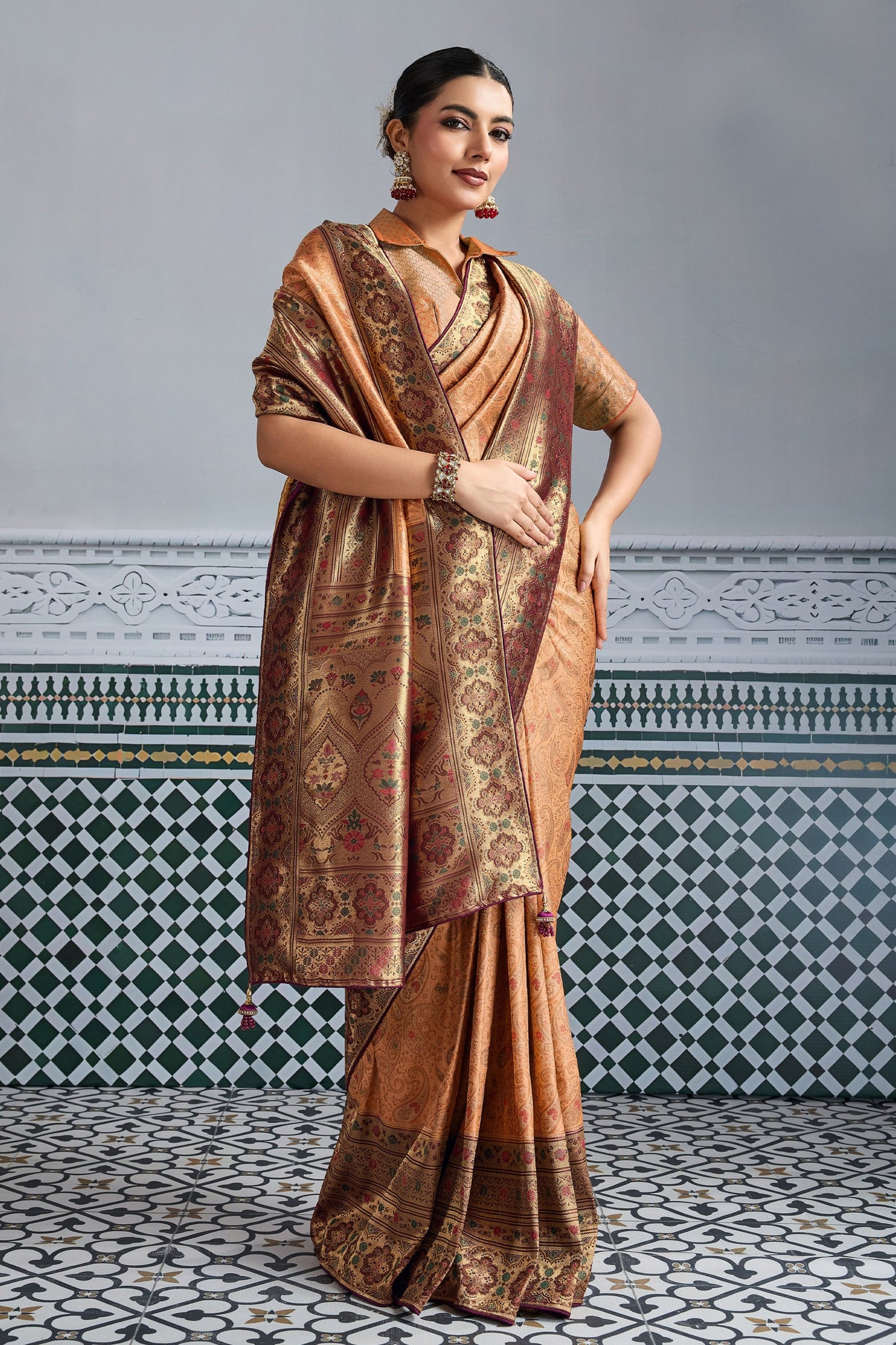 Peach Woven Kanjivaram Silk Saree-SAR10285_4_SareeButa.com