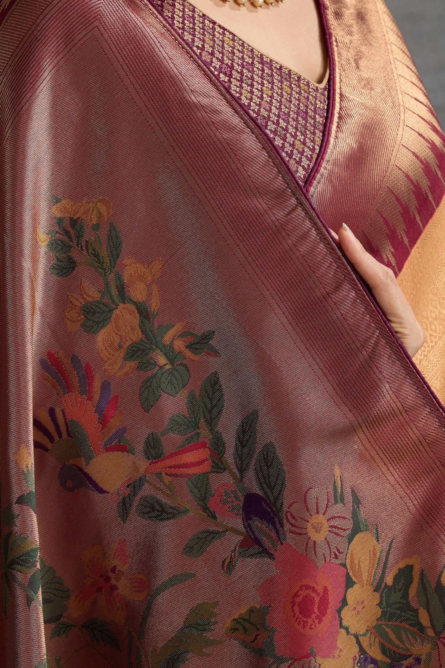 Peach Woven Kanjivaram Silk Saree-SAR10288_2_SareeButa.com