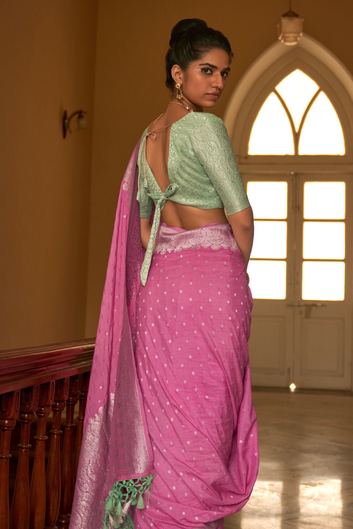 Pink Crepe Silk Banarasi Saree-ZB131653_2