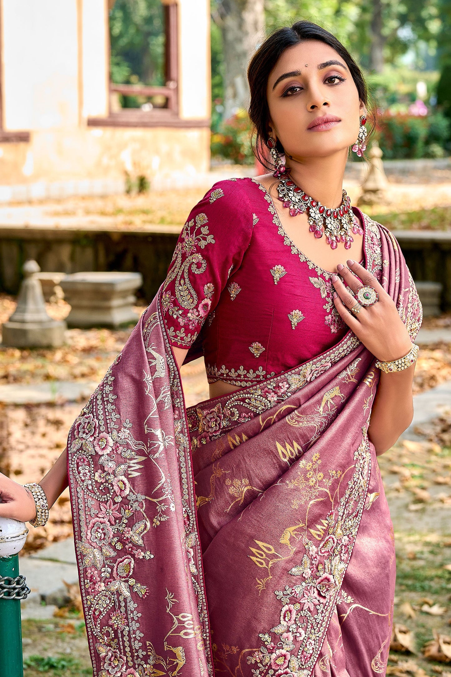 pink-embroidered-banarasi-saree-zb131847_2_SareeButa.com