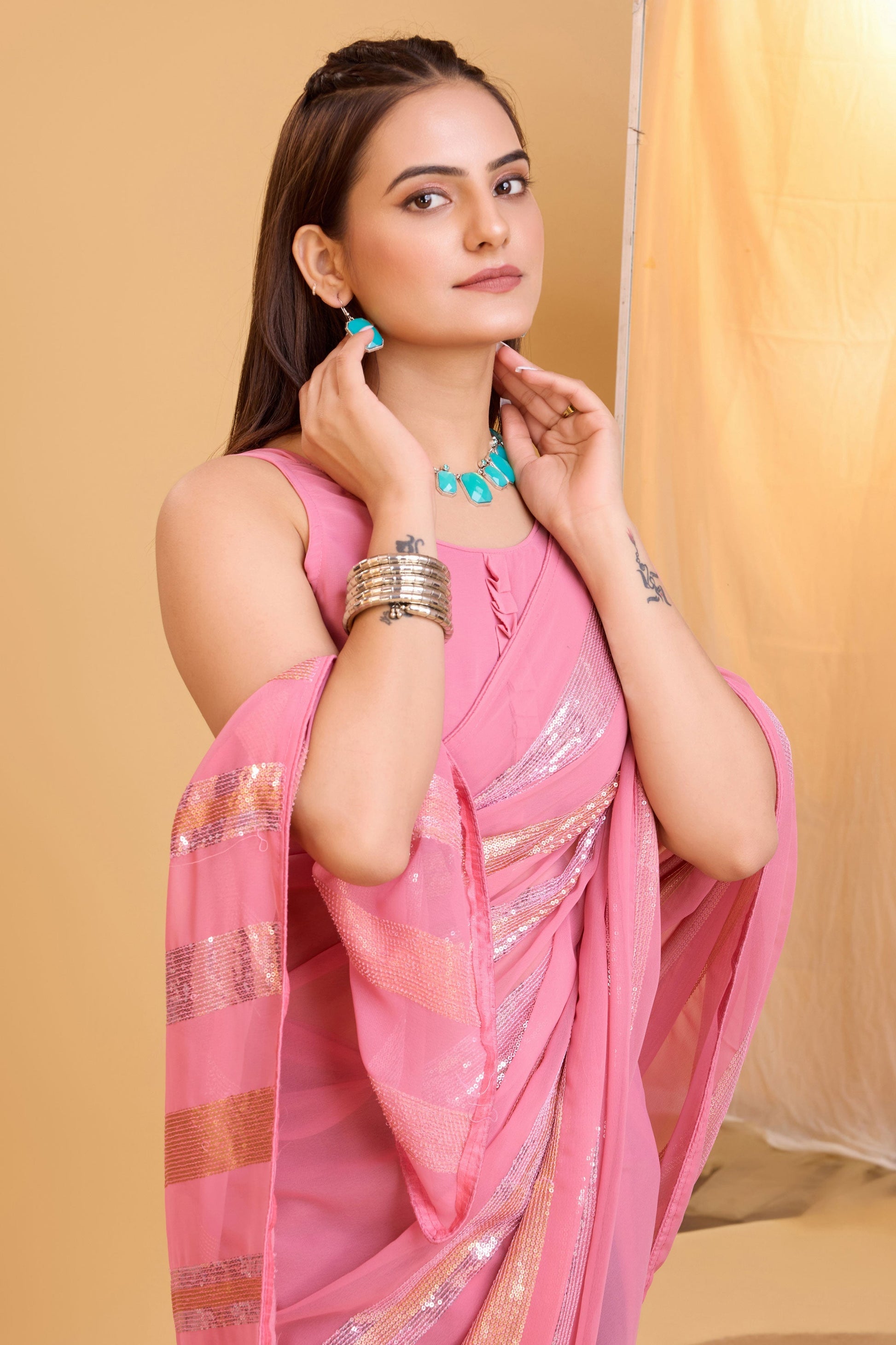 pink-georgette-sequin-saree-zb130567_2_SareeButa.com