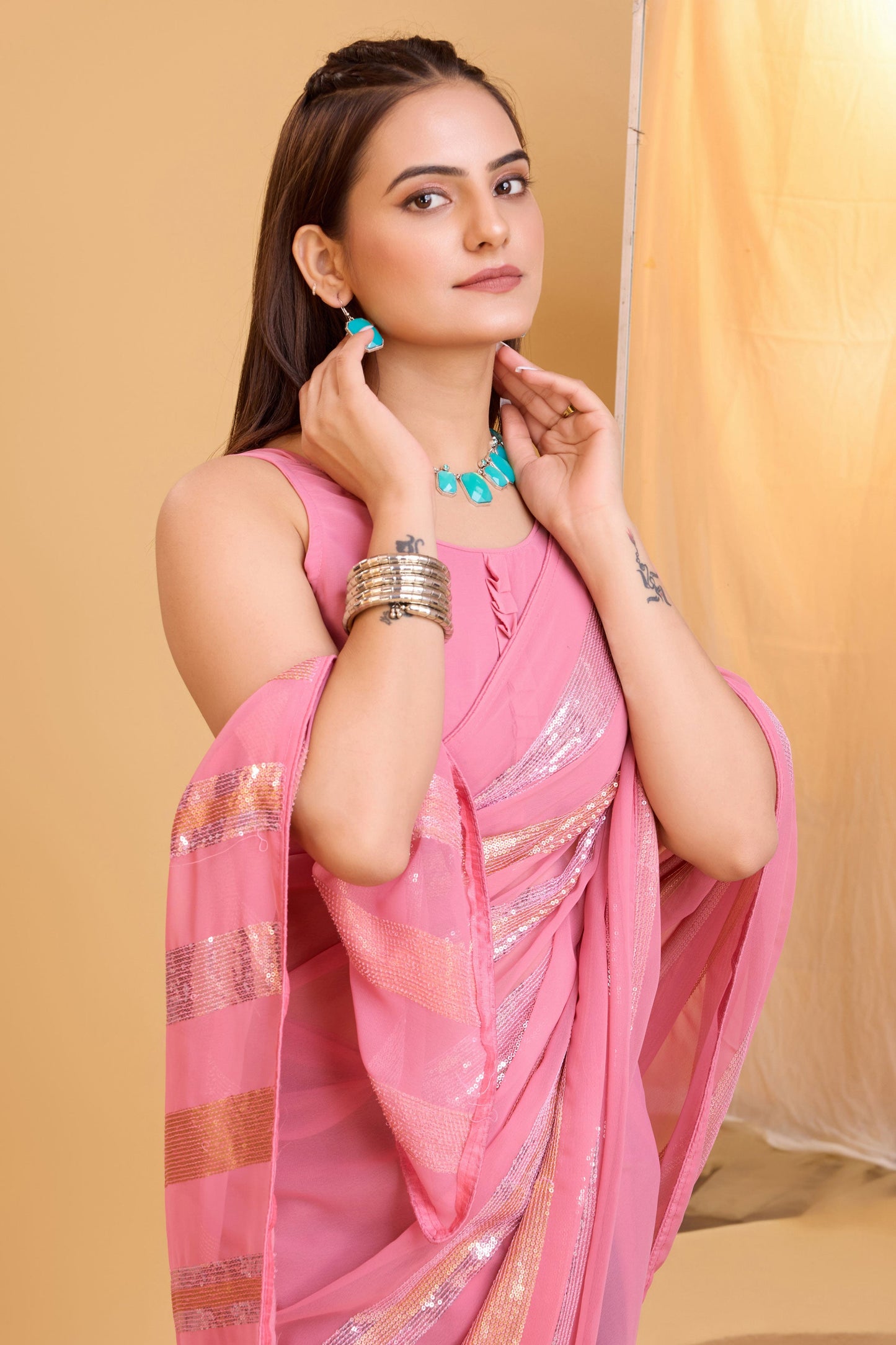 pink-georgette-sequin-saree-zb130567_2_SareeButa.com