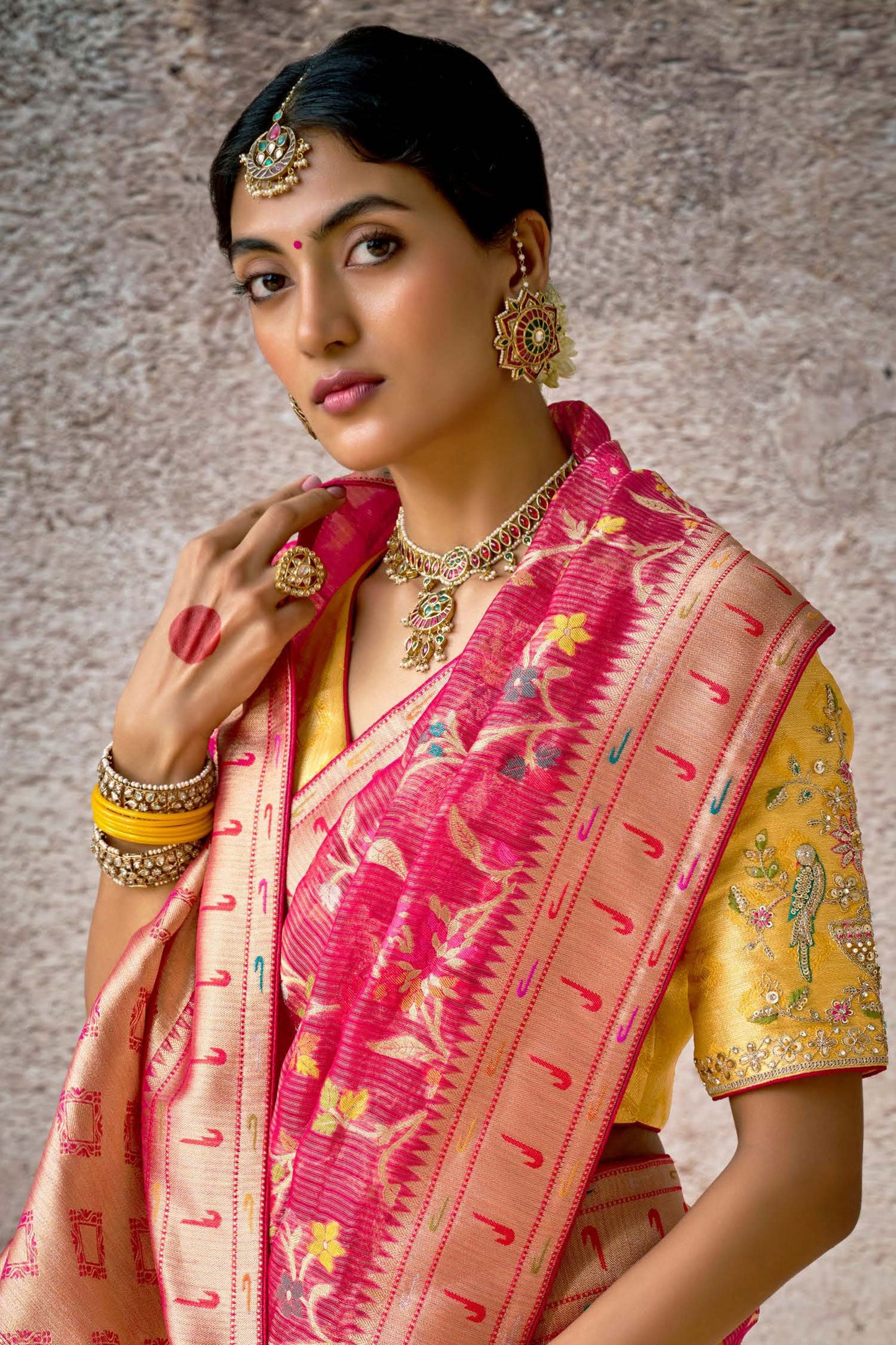 pink-kora-silk-banarasi-saree-zb132840_3_SareeButa.com