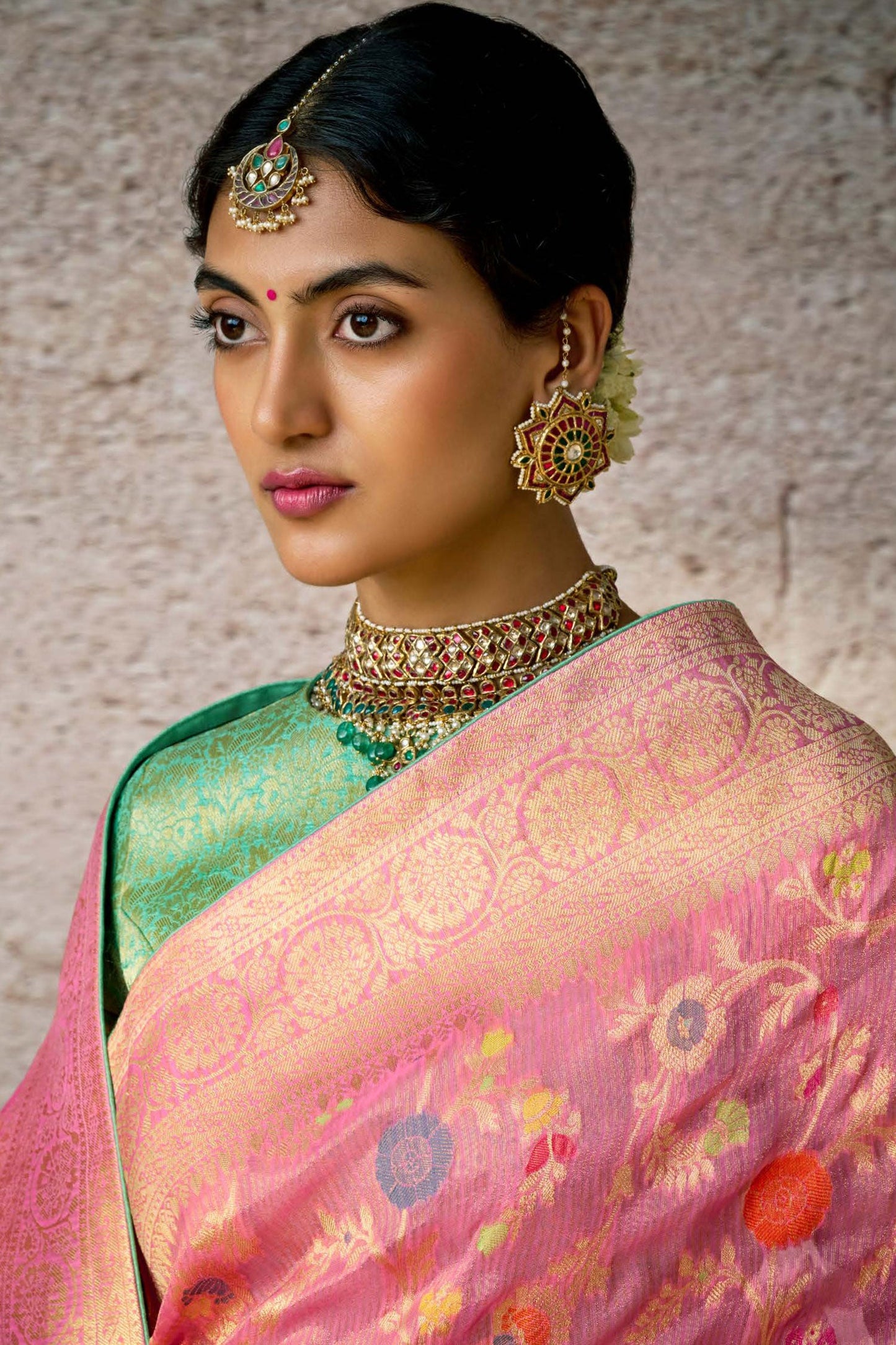 pink-kora-silk-banarasi-saree-zb132909_3_SareeButa.com