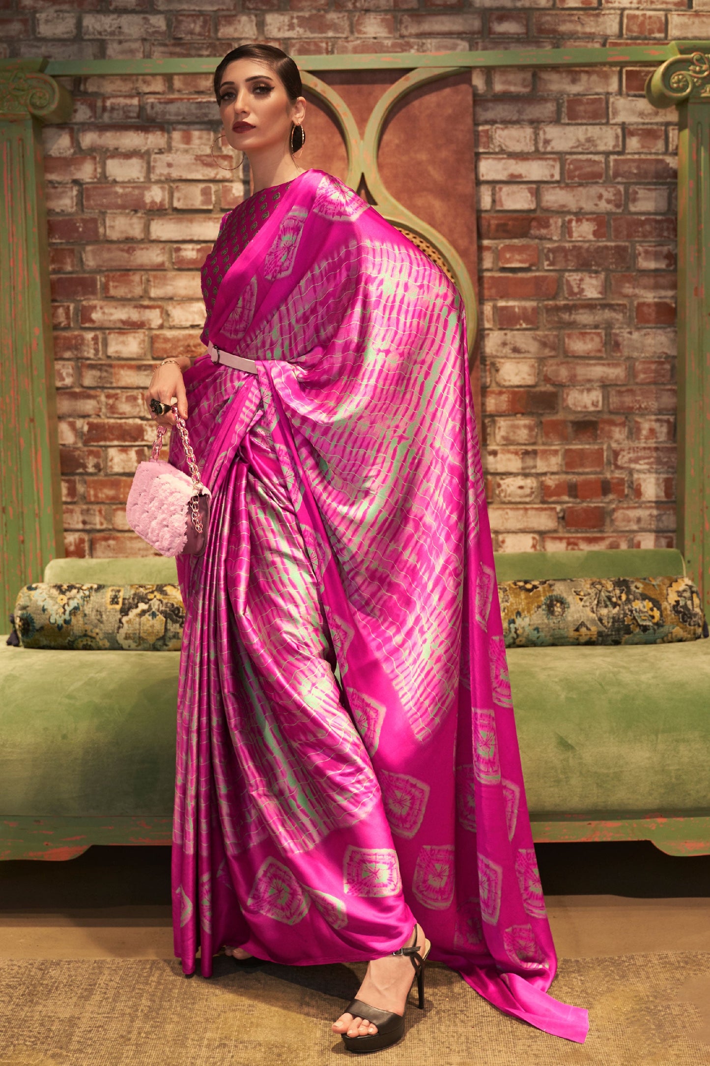 pink-printed-crepe-saree-zb140154_1_SareeButa.com