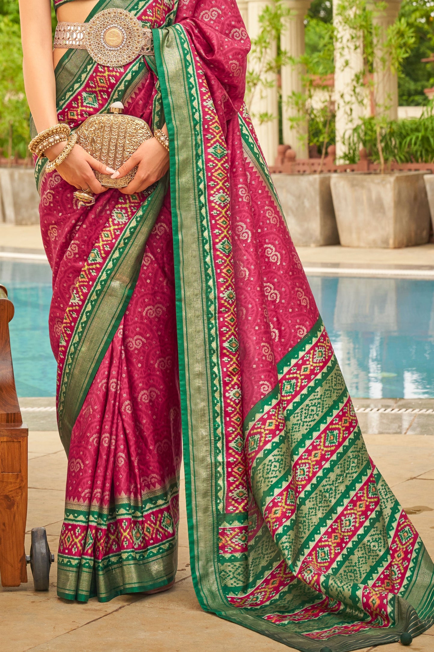 Pink Printed Patola Silk Saree-ZB130739_3