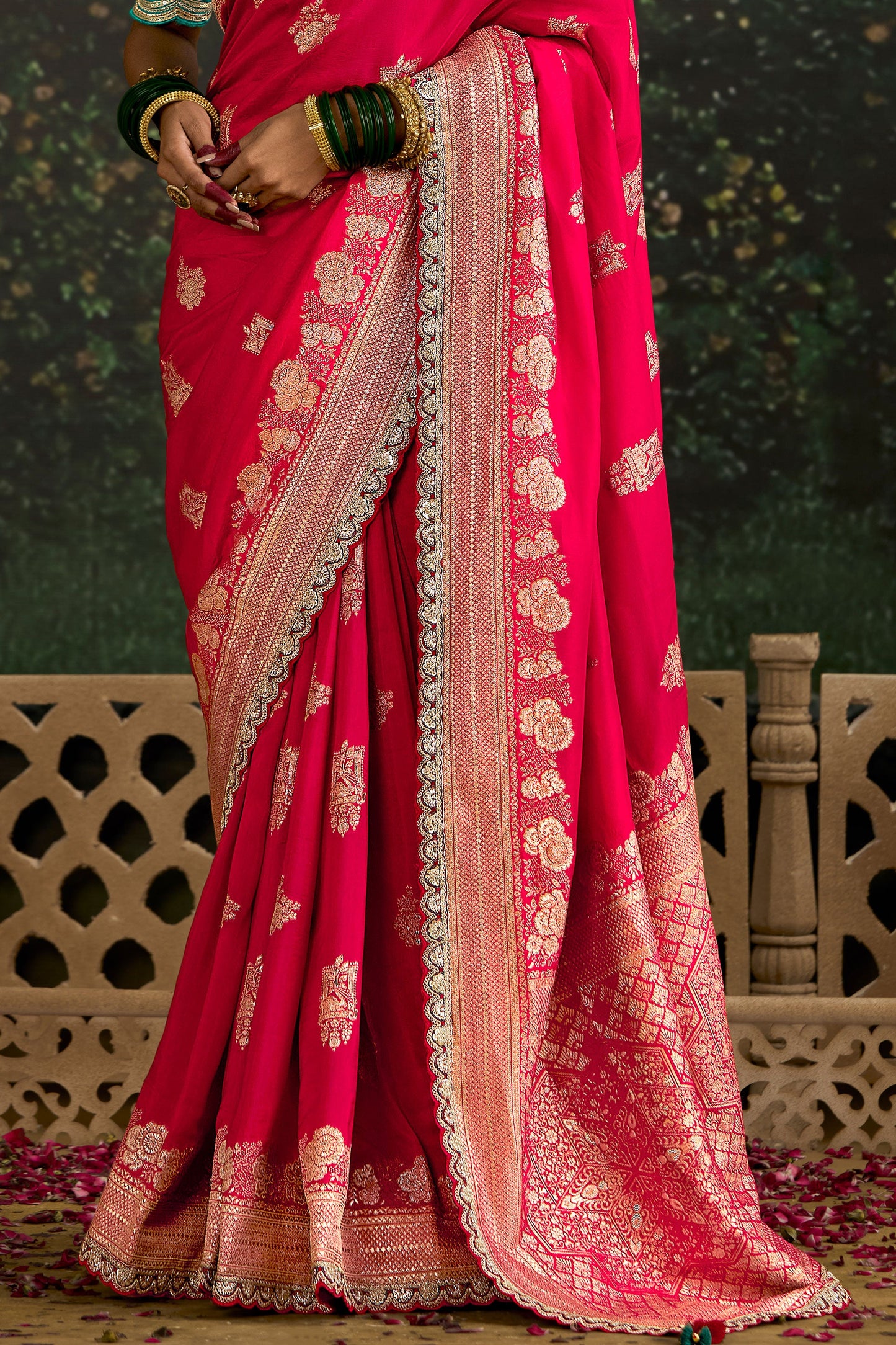 Pink Woven Organza Silk Saree-ZB133225_3_SareeButa.com