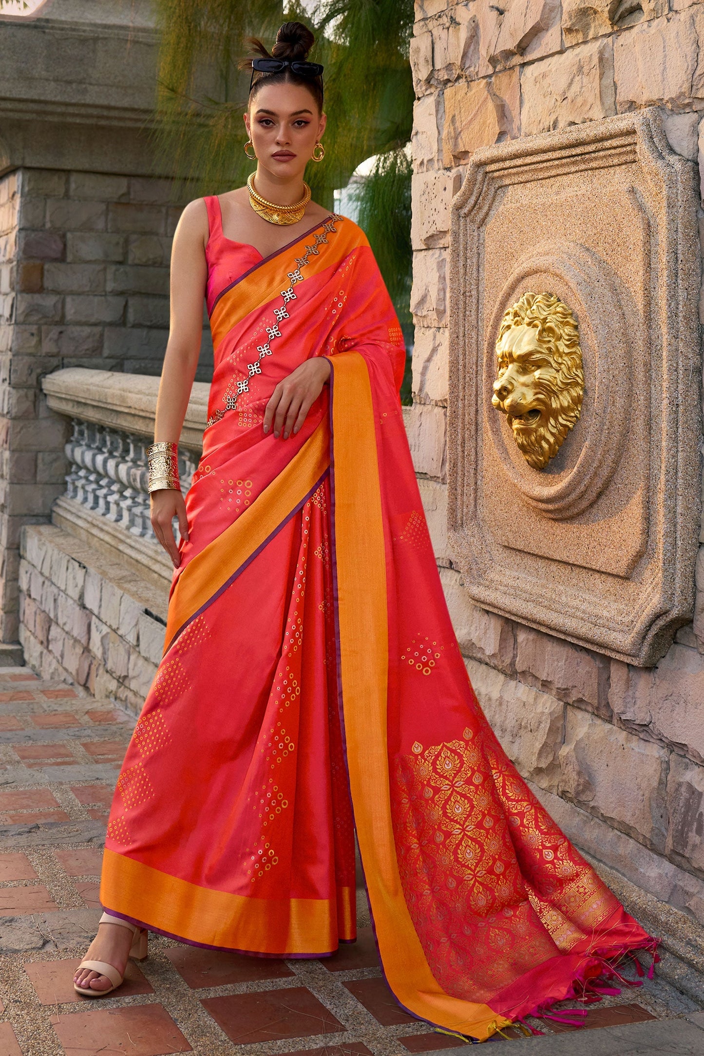 pink-woven-silk-saree-zb131745_1_SareeButa.com