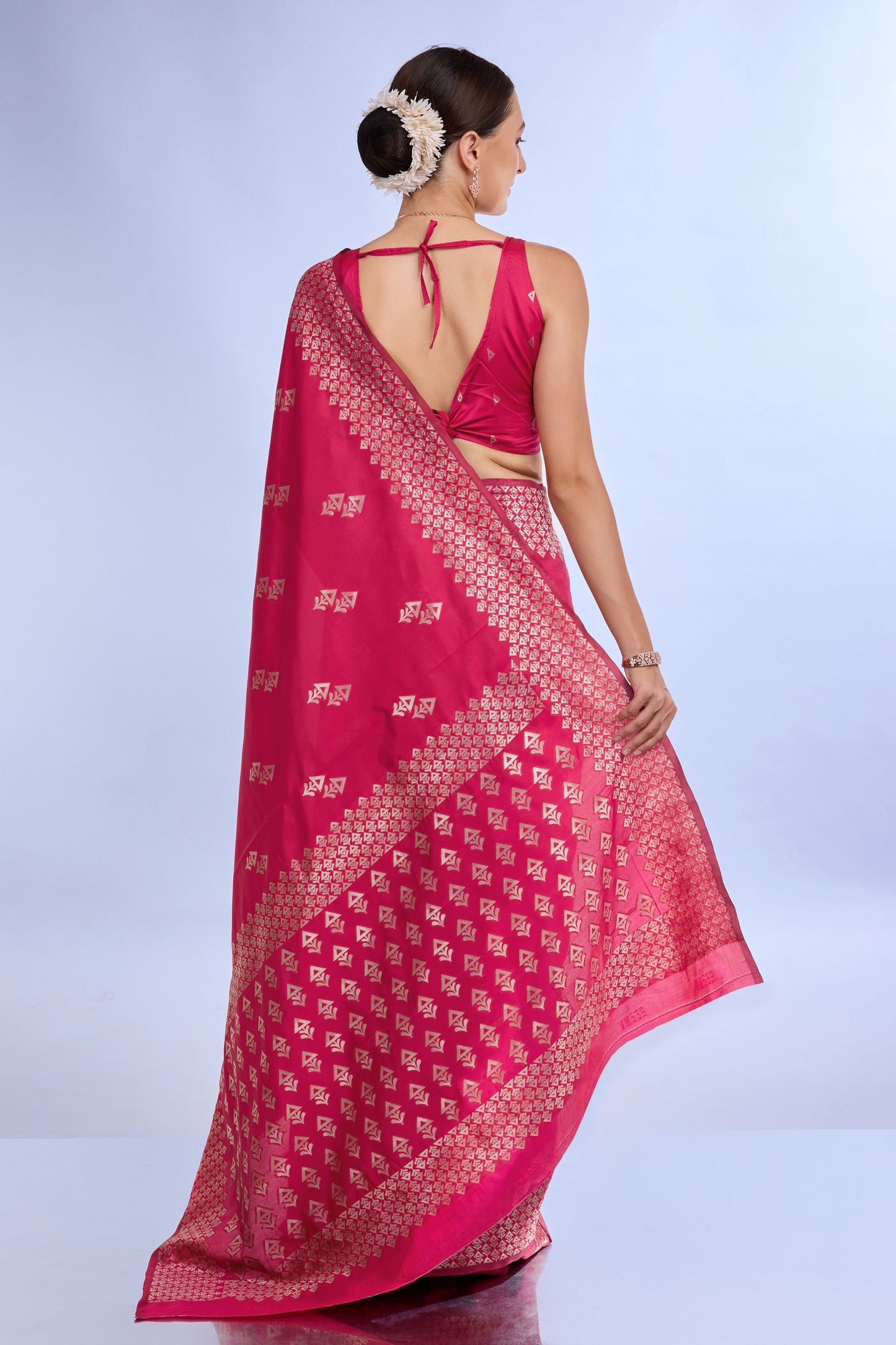 pink-woven-silk-saree-zb132192_3_SareeButa.com