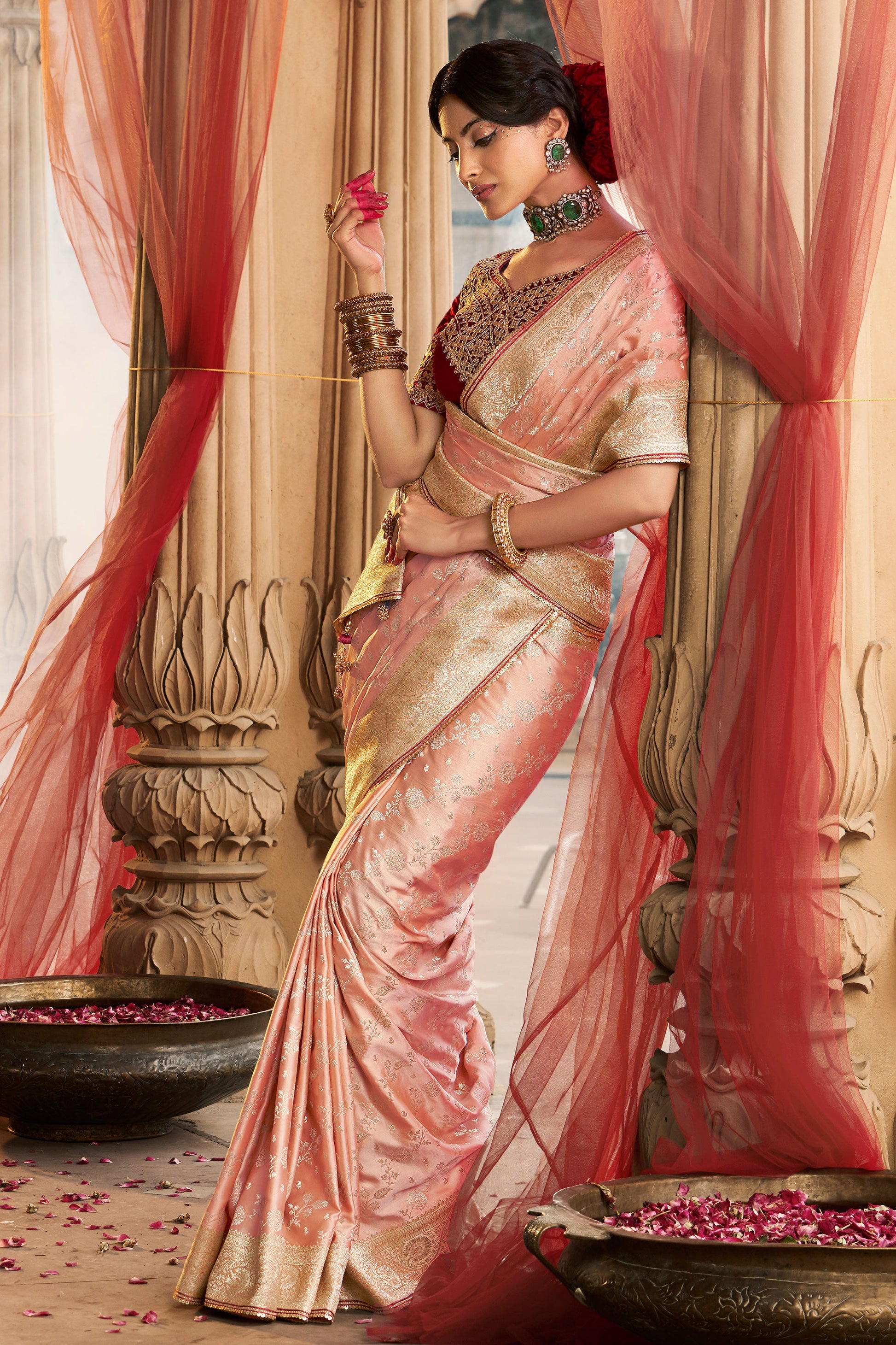 pink-woven-silk-saree-zb132736_4_SareeButa.com