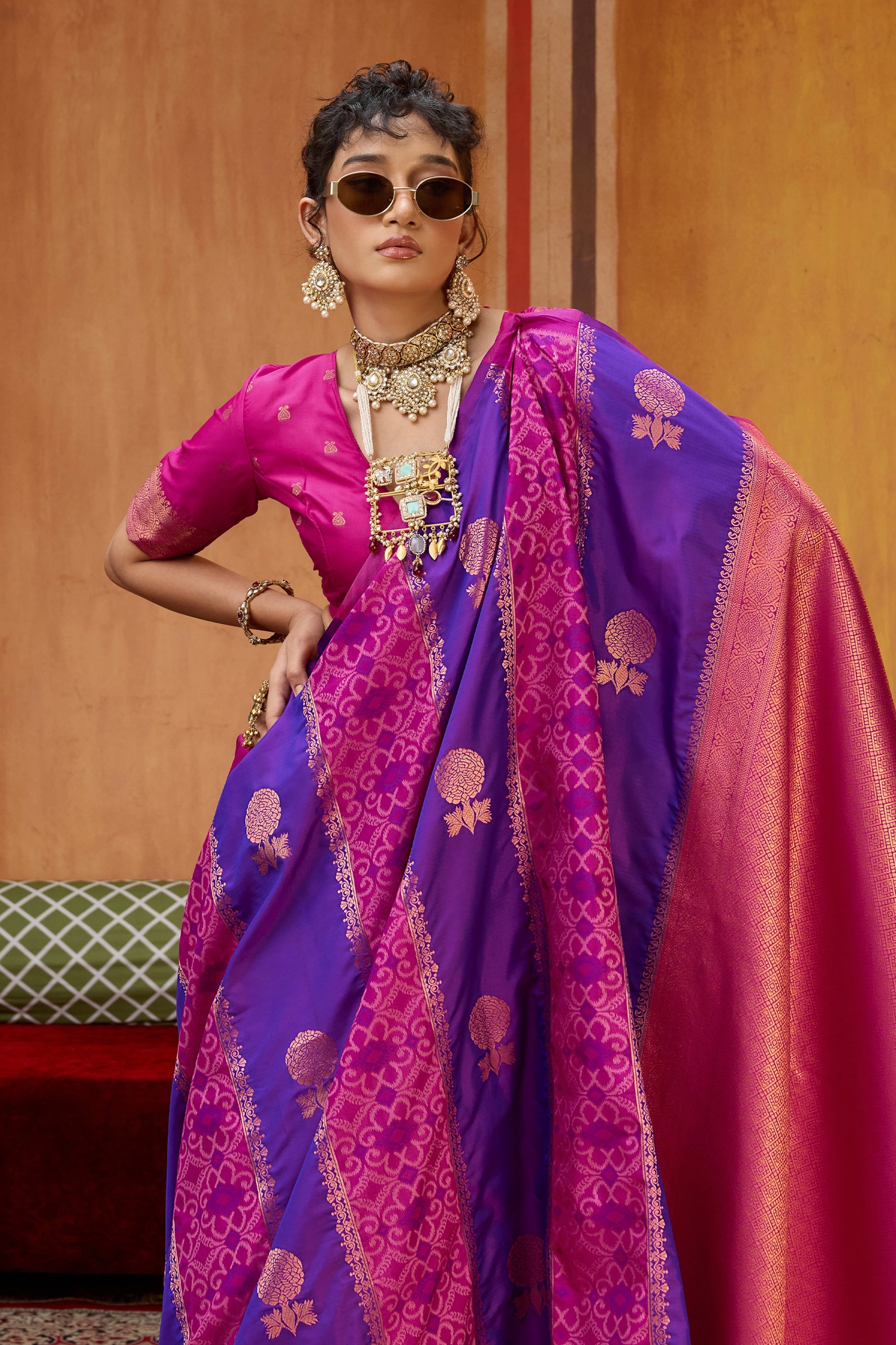 Pink And Purple Woven Silk Saree-SAR11915_2_SareeButa.com