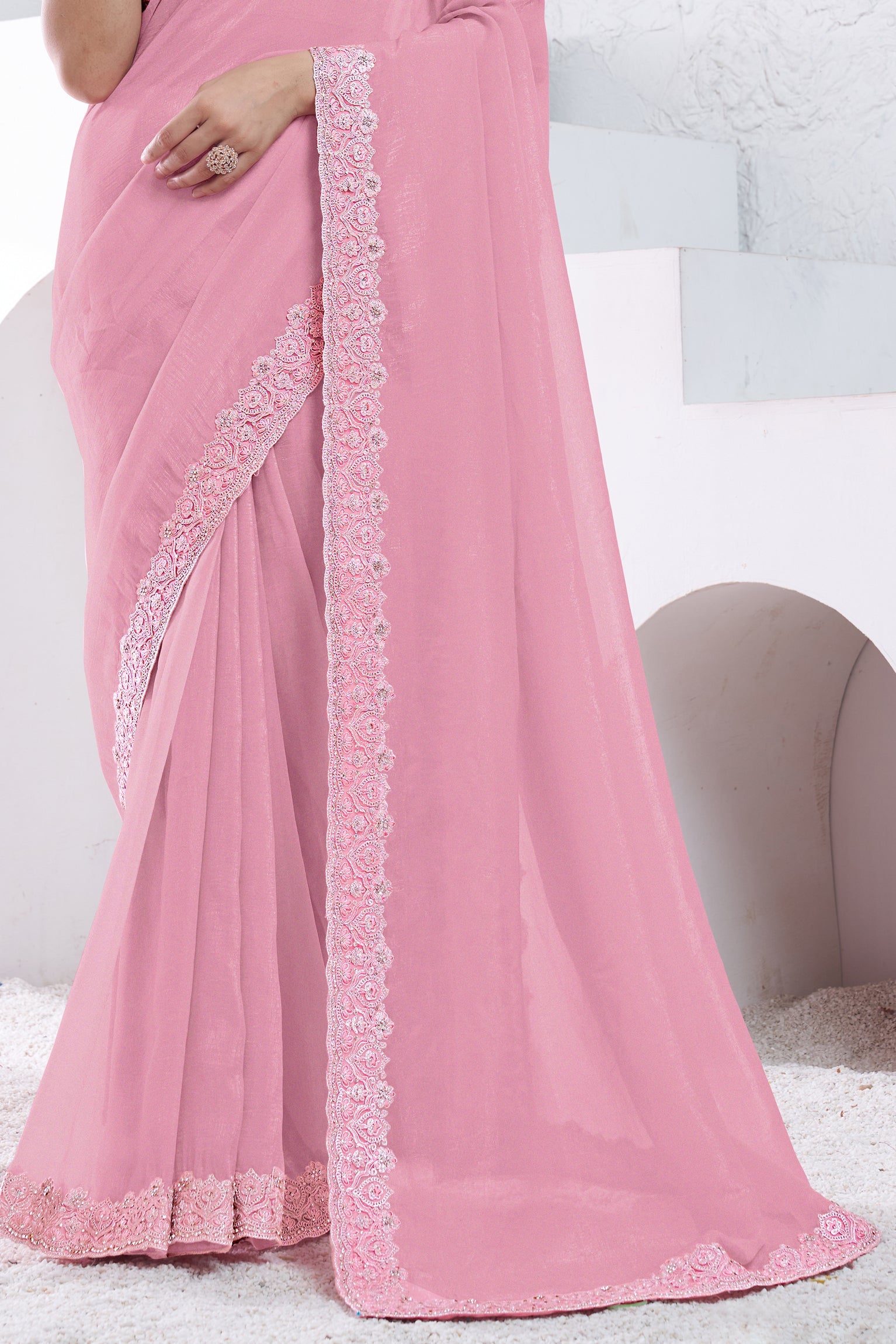pink-embroidered-crepe-silk-saree-zb133732_8_Sareebuta.com