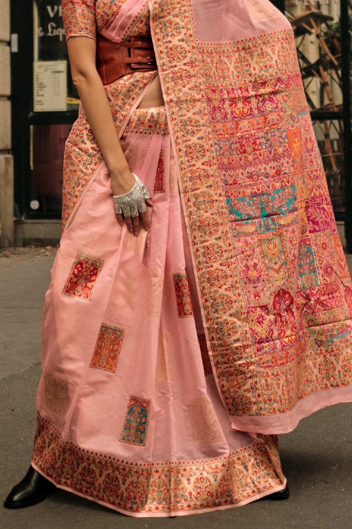 pink-jamawar-kashmiri-saree-zb131994_4_SareeButa.com