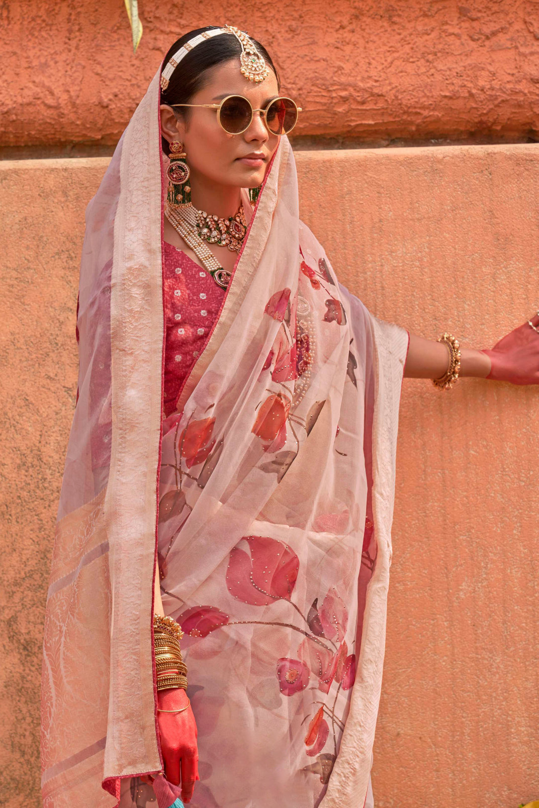 pink-organza-silk-saree-zb132098_2_SareeButa.com