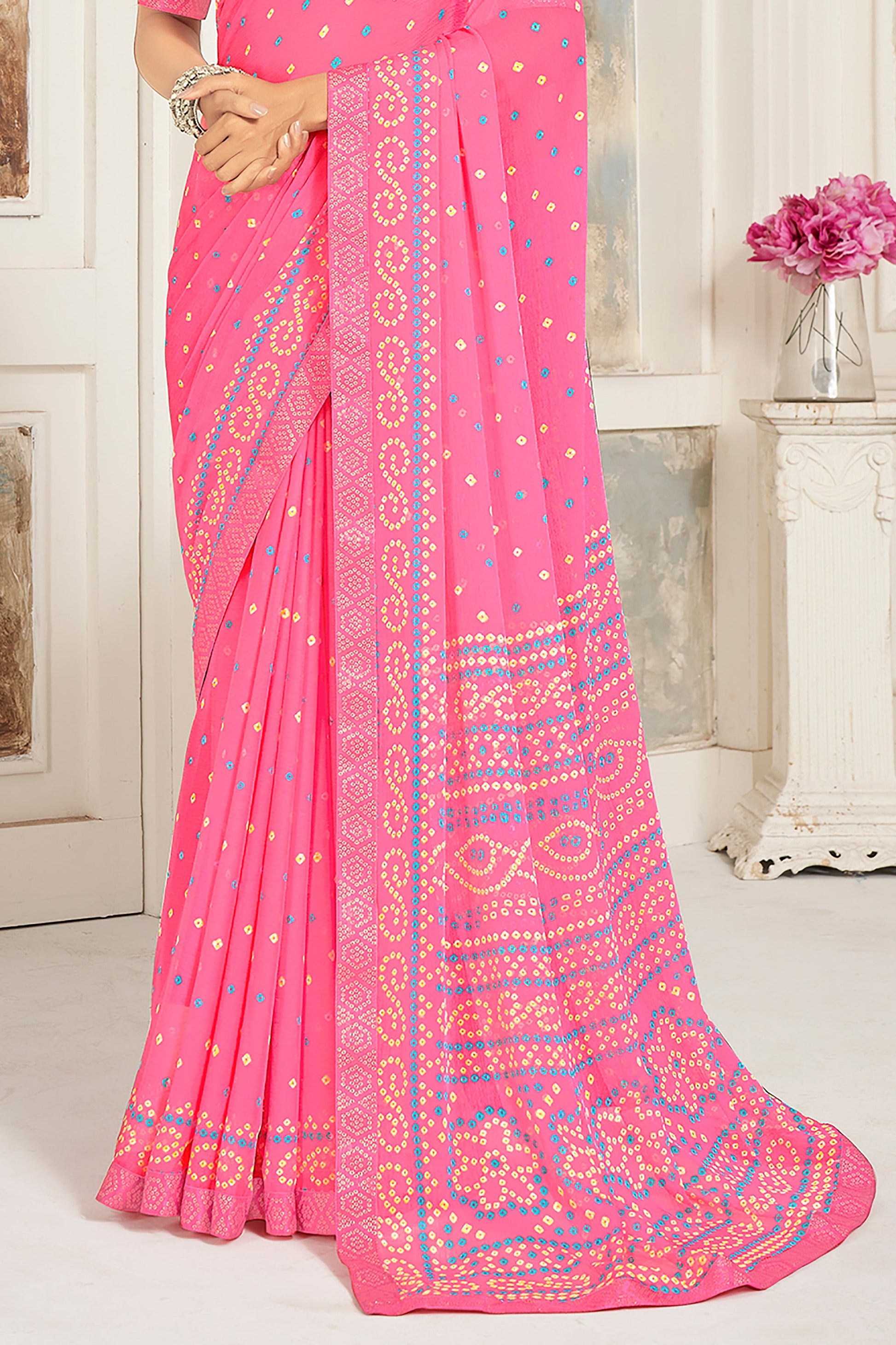 pink-printed-chiffon-saree-zb132718_4_SareeButa.com