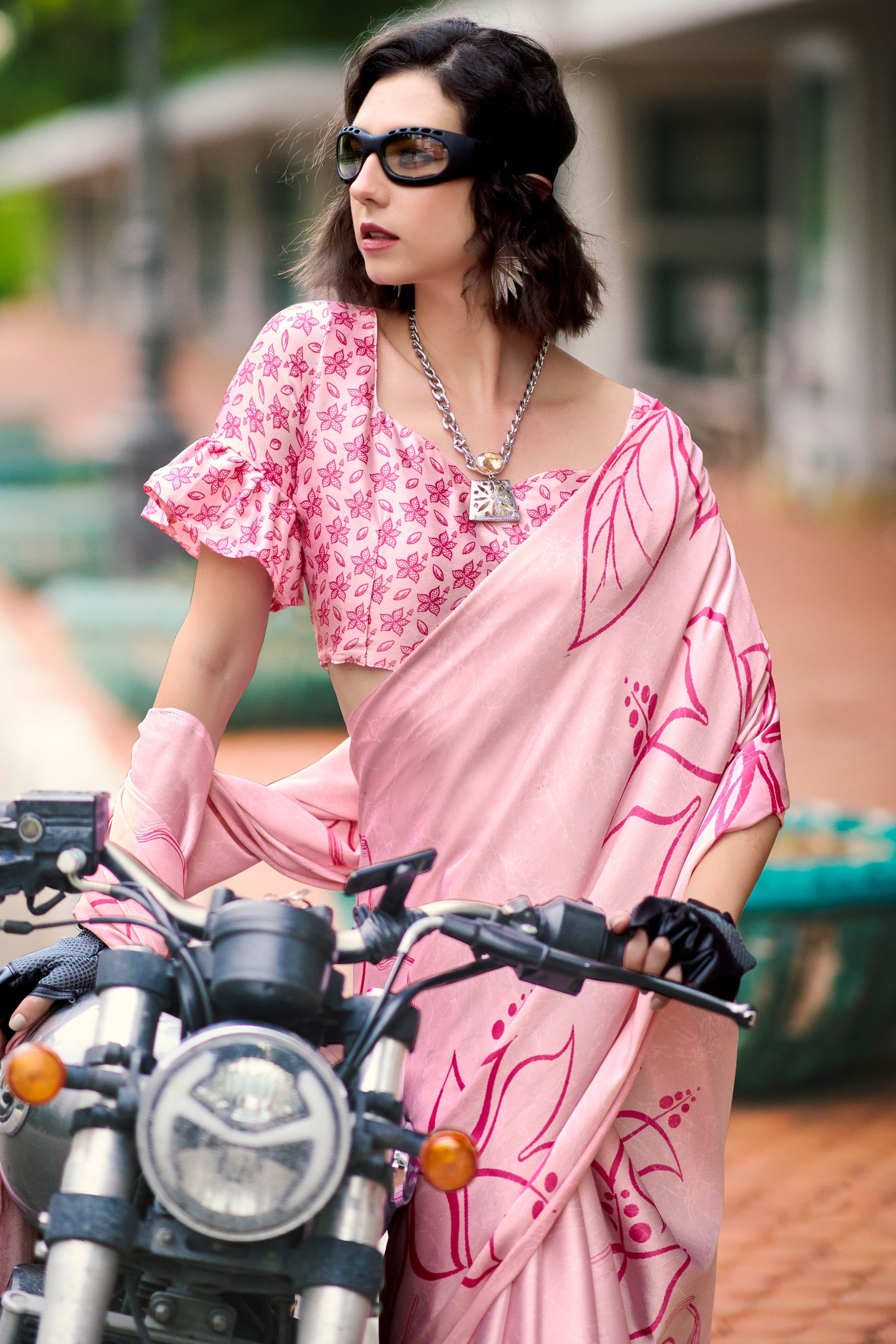 pink-printed-satin-saree-zb132479_4_SareeButa.com