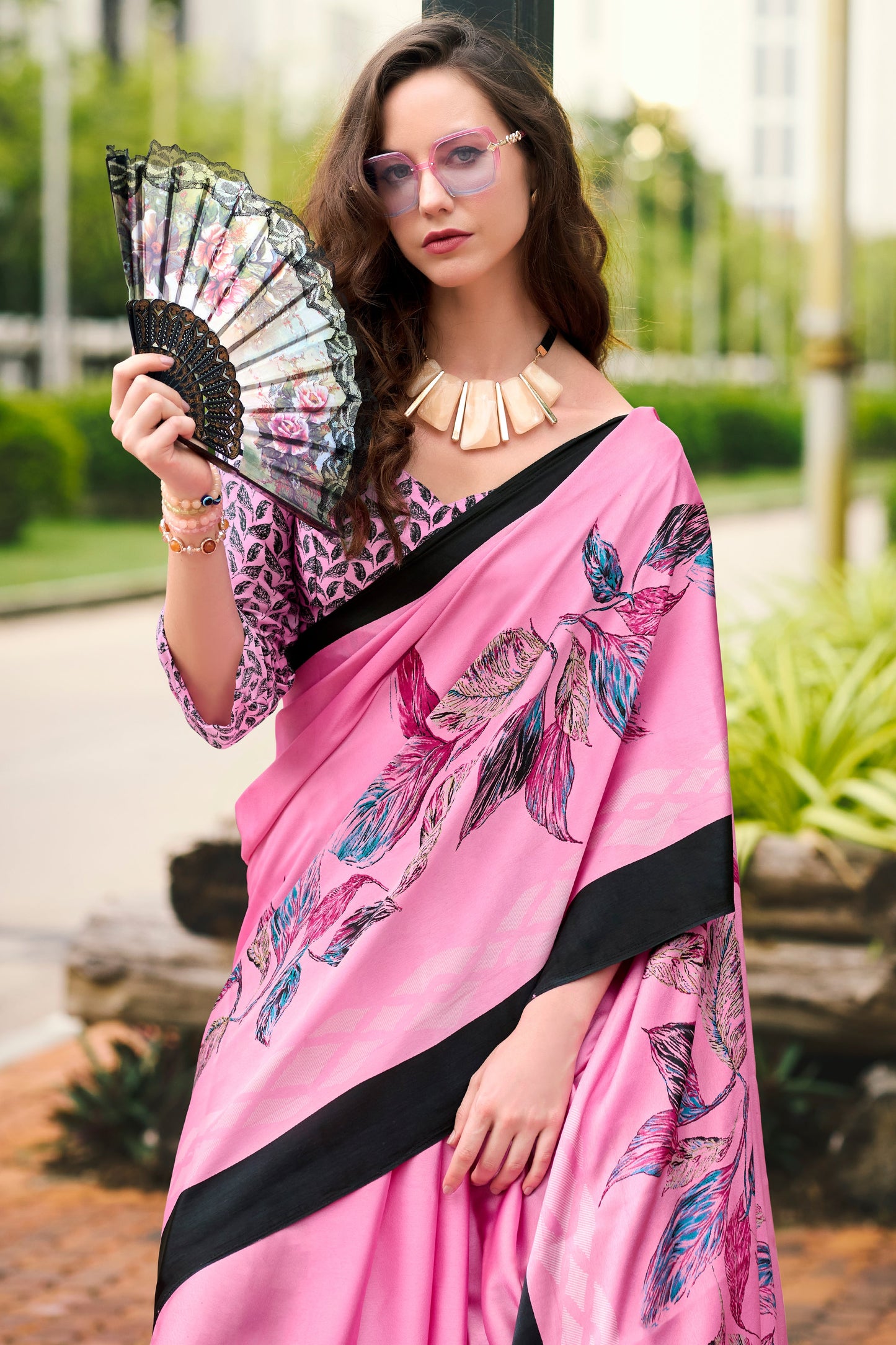 pink-printed-satin-saree-zb132483_2_SareeButa.com