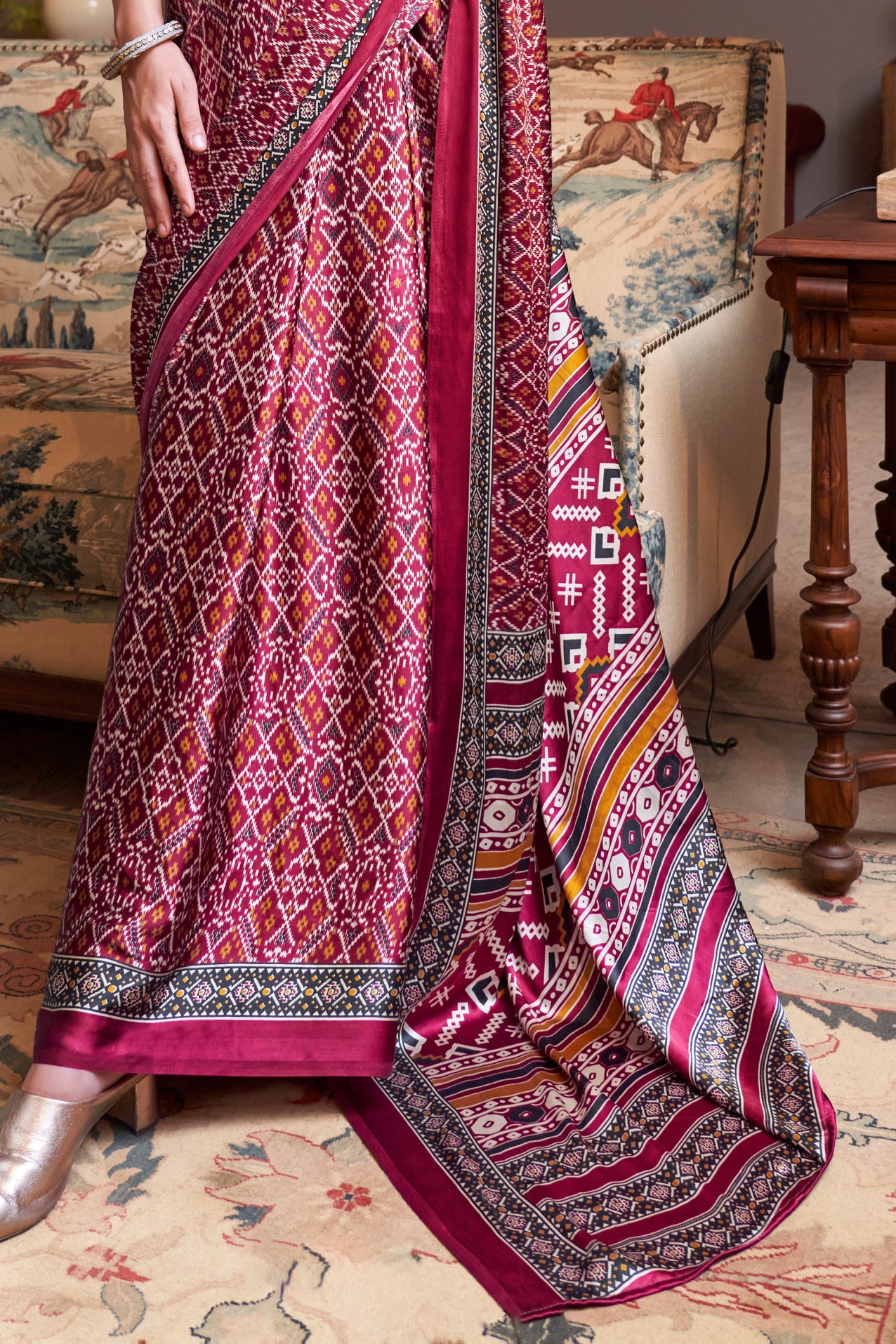 Pink Satin Crepe Patola Print Saree-ZB133877_4_SareeButa.com