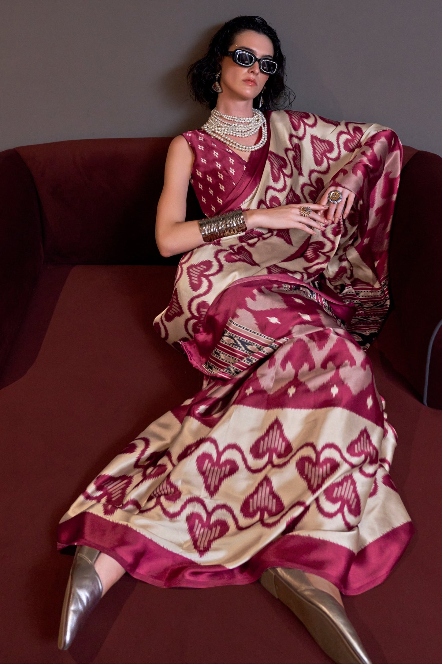Pink Satin Crepe Patola Print Saree-ZB133884_3_SareeButa.com