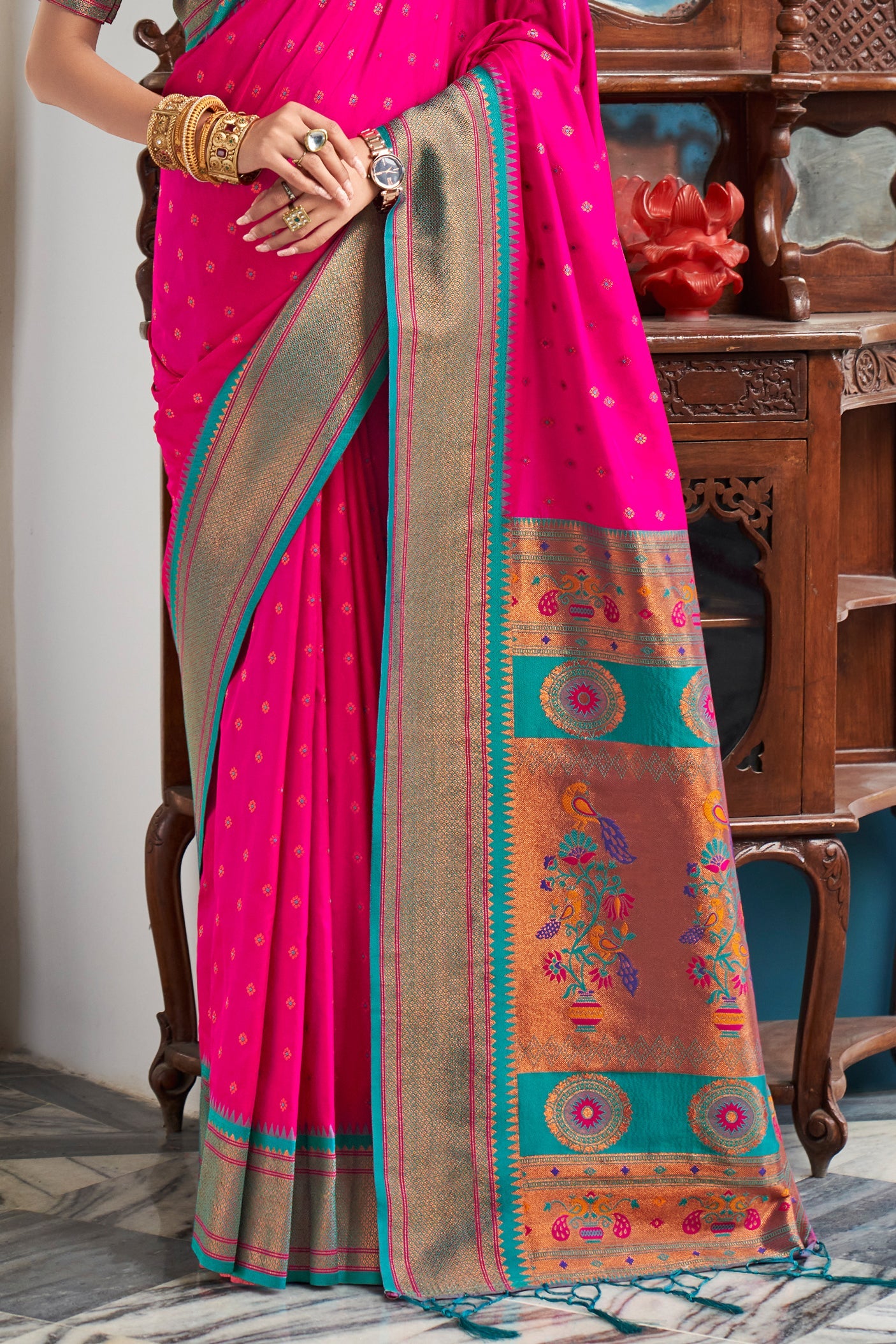 pink-silk-paithani-saree-zb132296_4_SareeButa.com