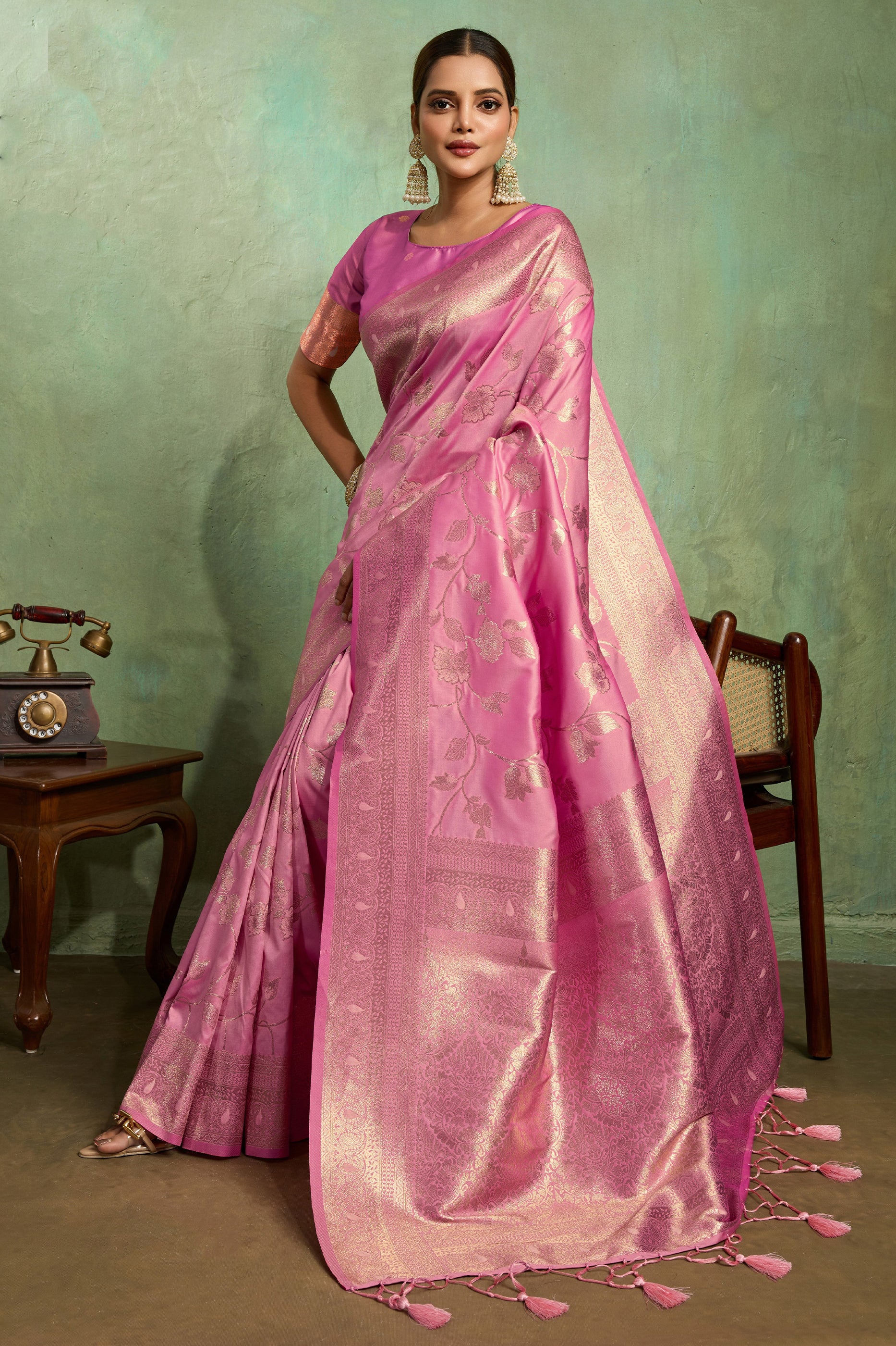 Pink Woven Banarasi Silk Saree-SAR11796_1_SareeButa.com