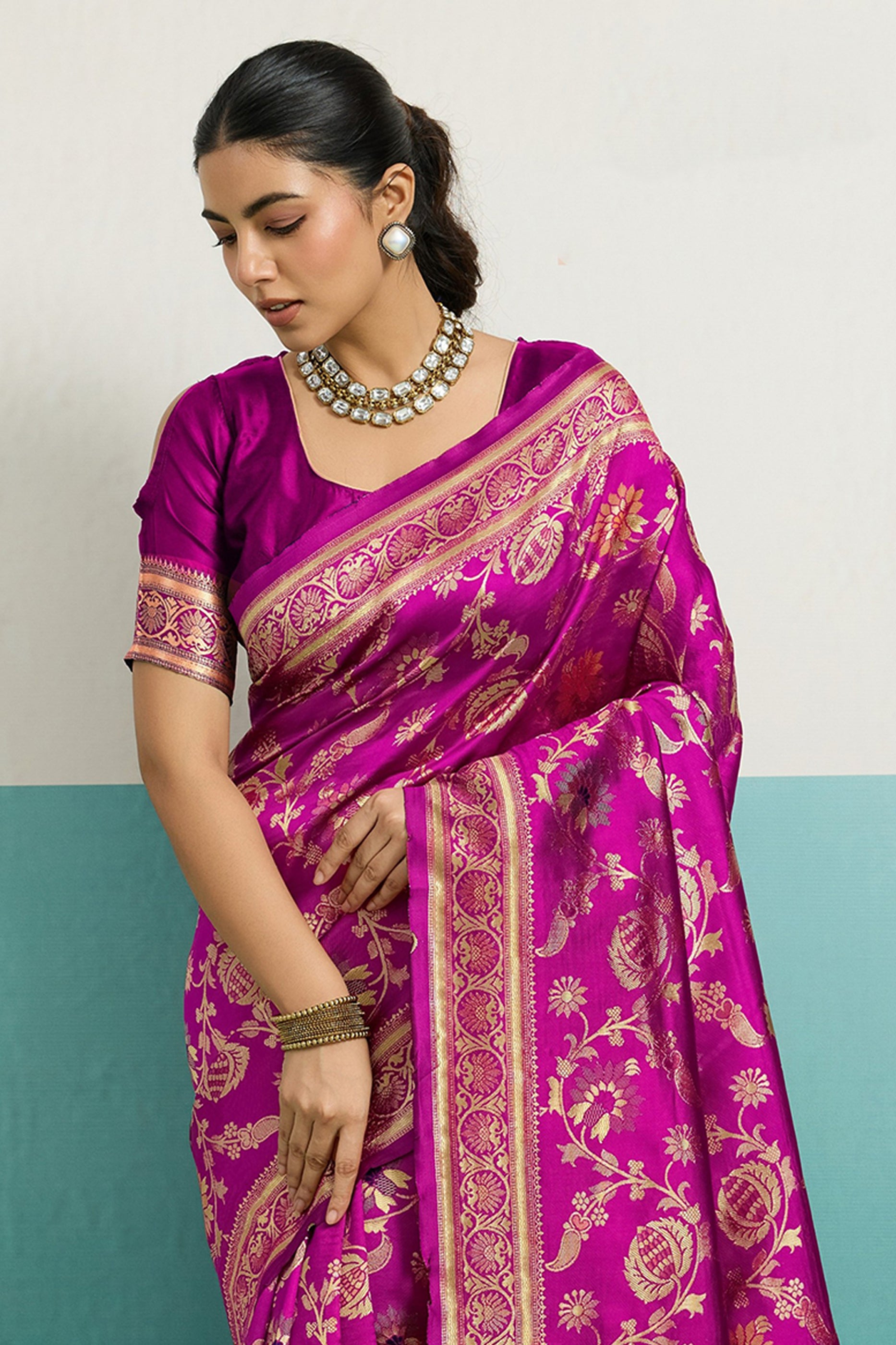 Pink Woven Banarasi Silk Saree-SAR12561_4_SareeButa.com