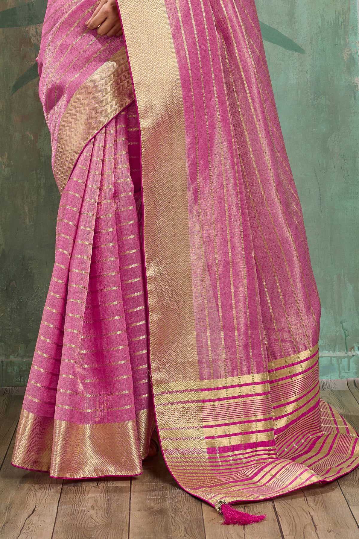 Pink Woven Cotton Tissue Saree-SAR12933_7_SareeButa.com
